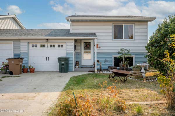 109 W REDWOOD ST, GILLETTE, WY 82718 - Image 1