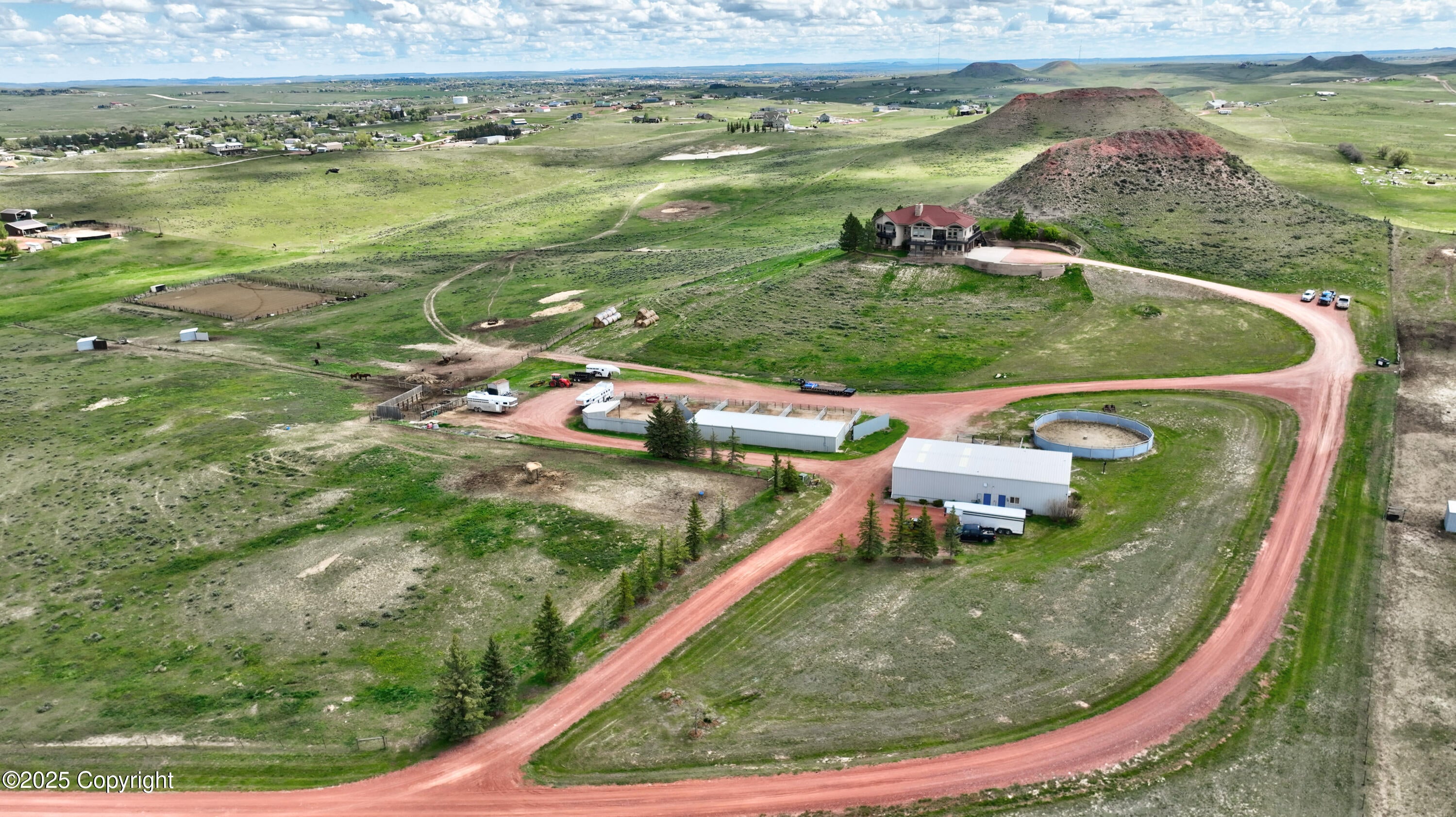 Gillette, Wyoming, 82718, United States, ,5 BathroomsBathrooms,Residential,Active,1824510