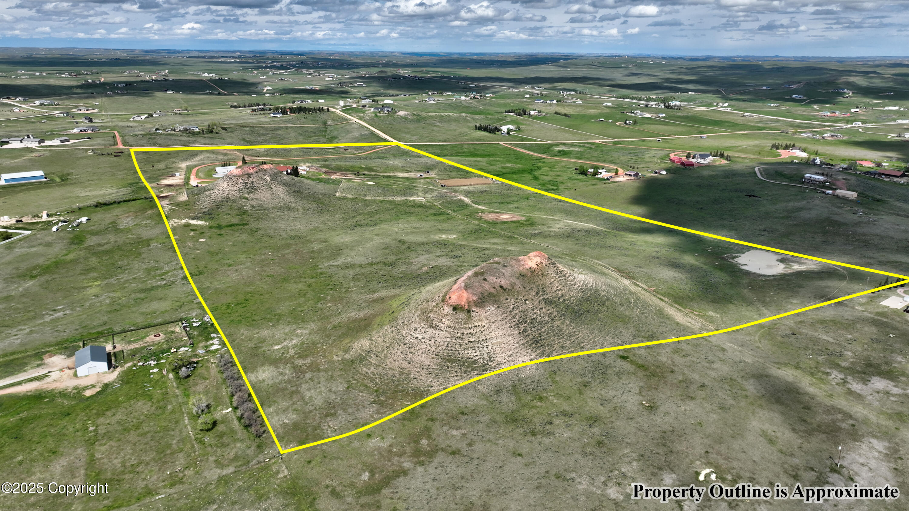 Gillette, Wyoming, 82718, United States, ,5 BathroomsBathrooms,Residential,Active,1824510