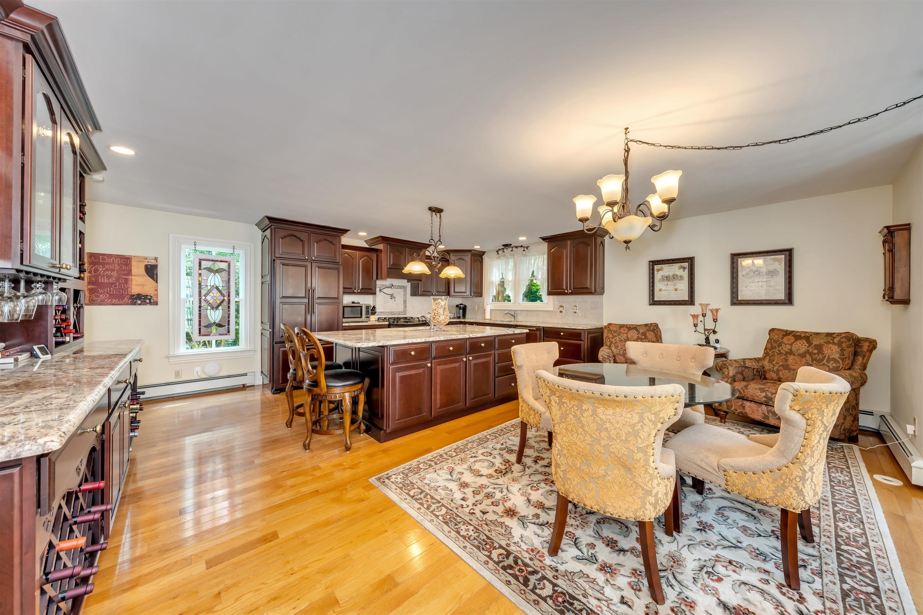 Cape May, New Jersey, 08204, United States, 4 Bedrooms Bedrooms, ,4 BathroomsBathrooms,Residential,Active,1889029