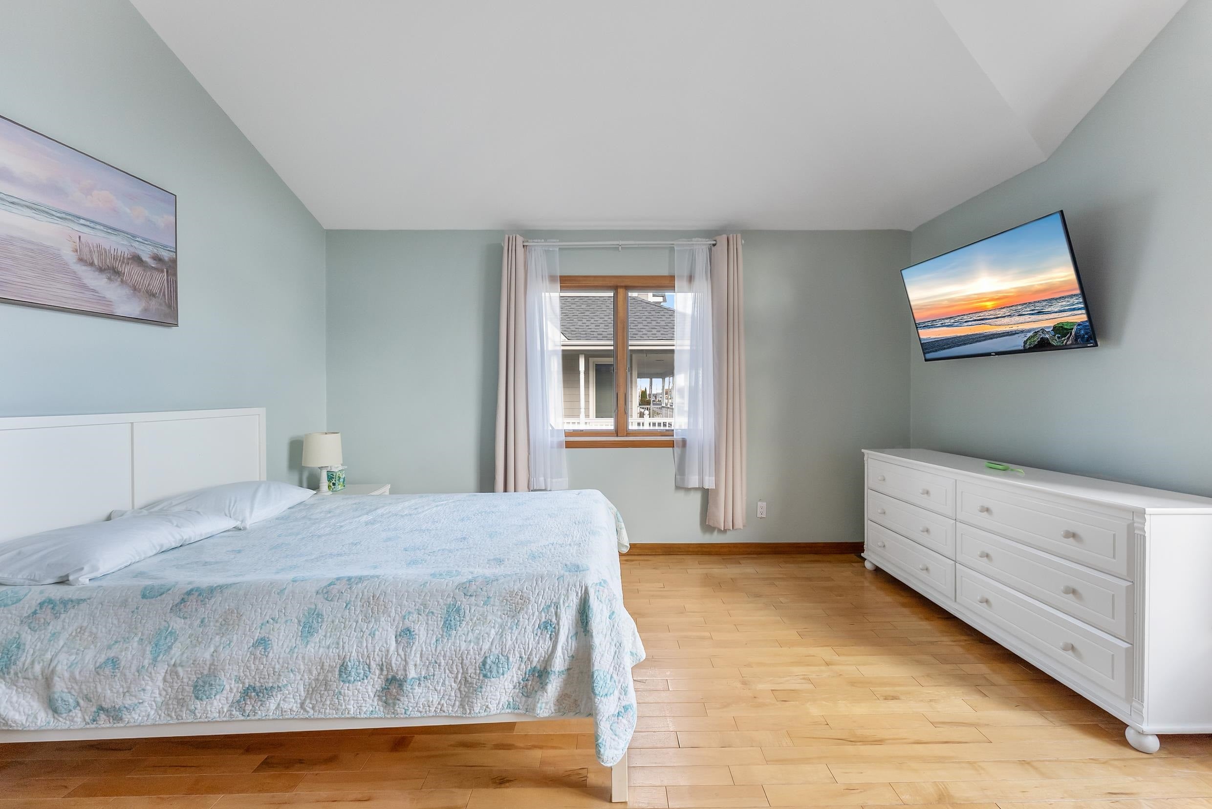 Wildwood Crest, New Jersey, 08260, United States, 4 Bedrooms Bedrooms, ,4 BathroomsBathrooms,Residential,Active,1993657