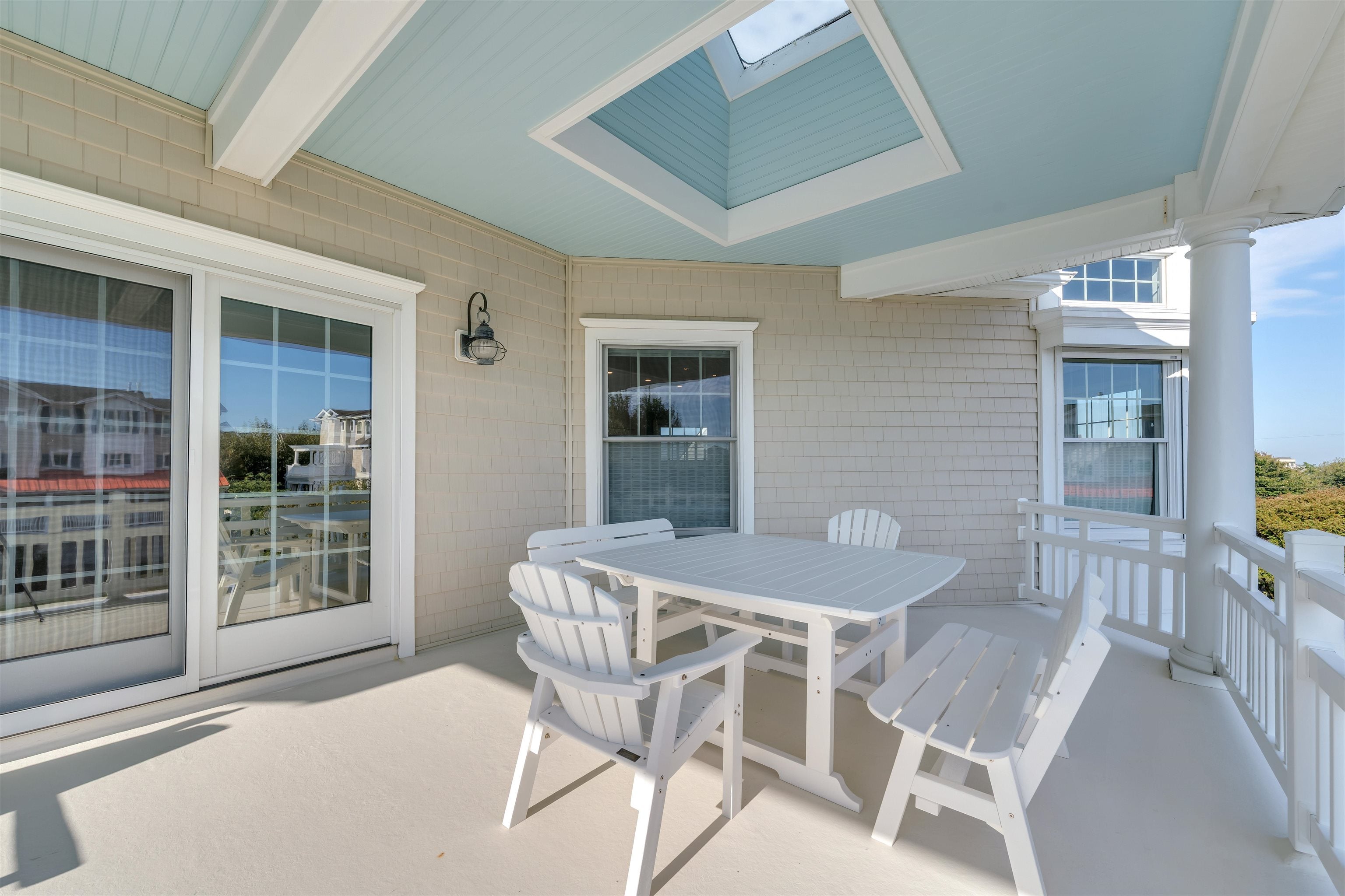 Cape May, New Jersey, 08204, United States, 4 Bedrooms Bedrooms, ,5 BathroomsBathrooms,Residential,Active,1945367