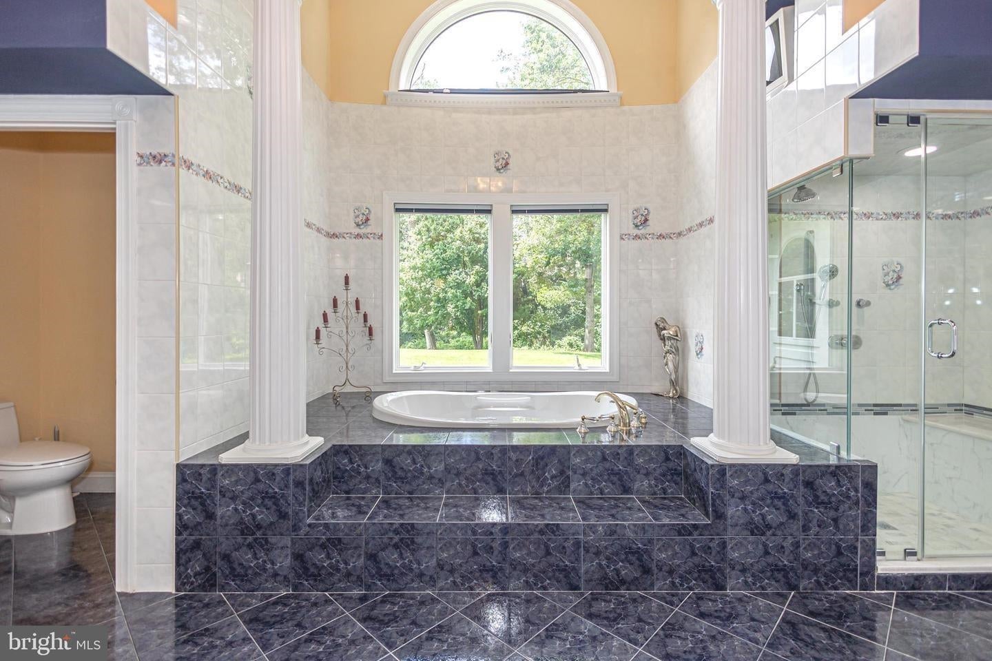 Moorestown, New Jersey, 08057, United States, 5 Bedrooms Bedrooms, ,7 BathroomsBathrooms,Residential,Active,1898011