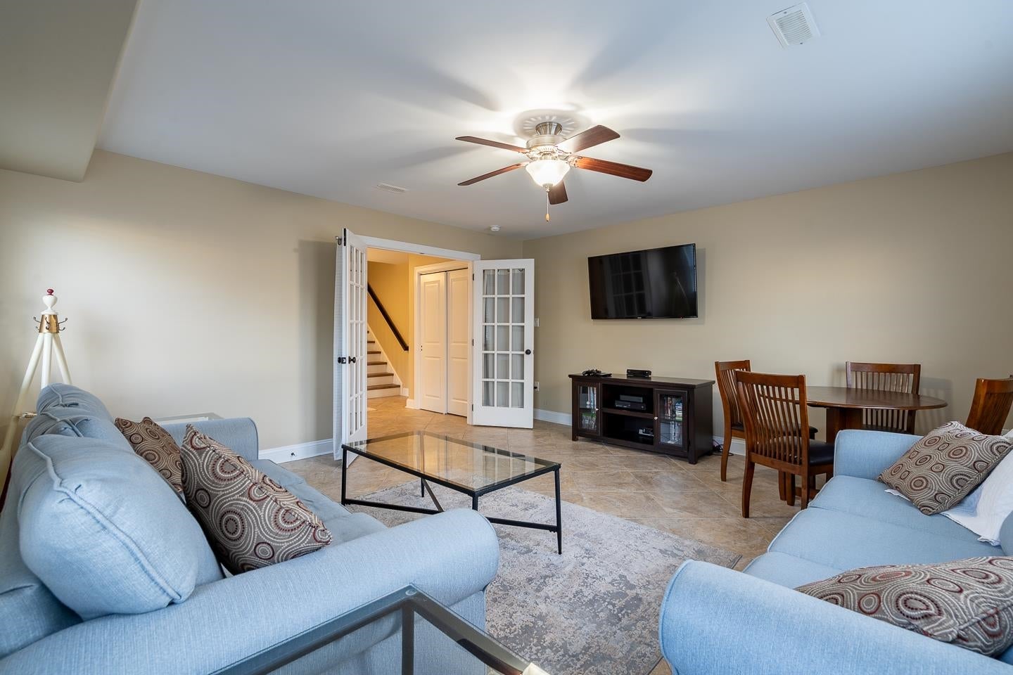 Sea Isle City, New Jersey, 08243, United States, 7 Bedrooms Bedrooms, ,5 BathroomsBathrooms,Residential,Pending,1993611