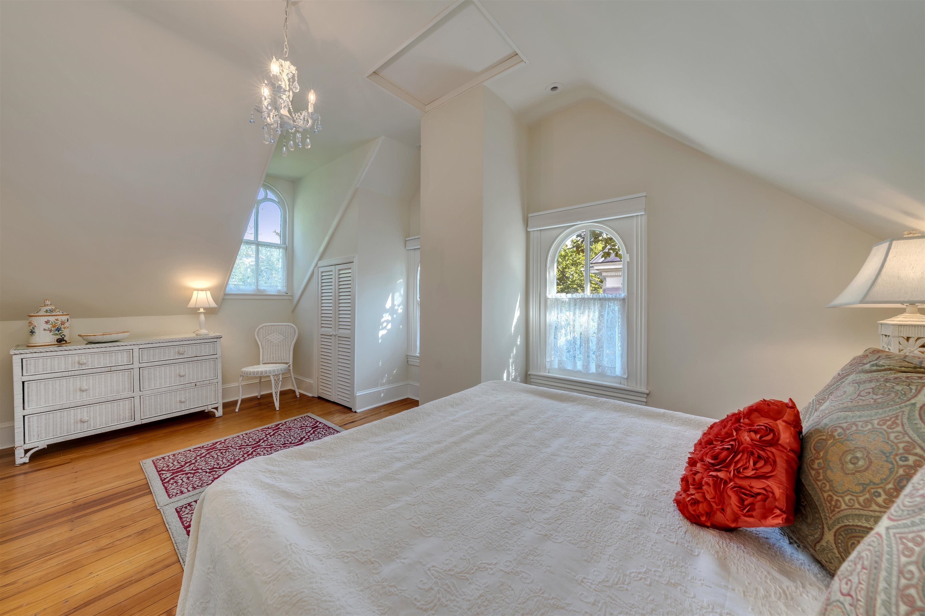 Cape May, New Jersey, 08204, United States, 4 Bedrooms Bedrooms, ,4 BathroomsBathrooms,Residential,Active,1889029