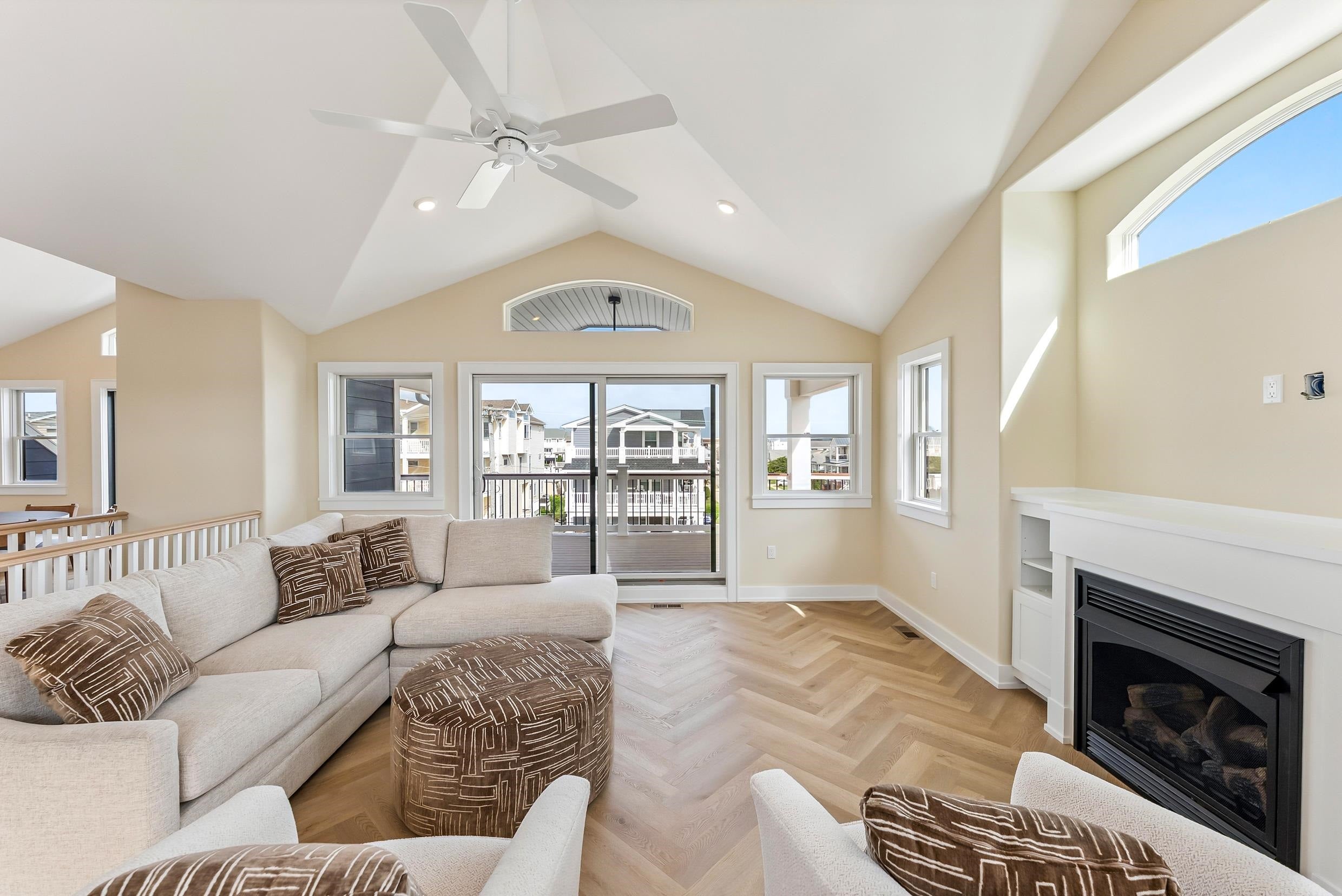 Sea Isle City, New Jersey, 08243, United States, 5 Bedrooms Bedrooms, ,5 BathroomsBathrooms,Residential,Pending,1993637