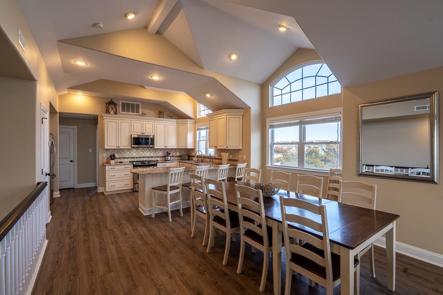 Sea Isle City, New Jersey, 08243, United States, 7 Bedrooms Bedrooms, ,5 BathroomsBathrooms,Residential,Pending,1993611