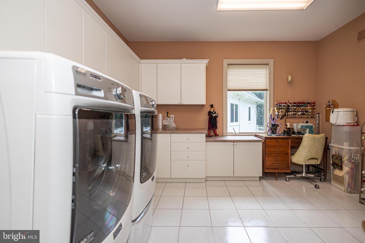 Moorestown, New Jersey, 08057, United States, 5 Bedrooms Bedrooms, ,7 BathroomsBathrooms,Residential,Active,1898011