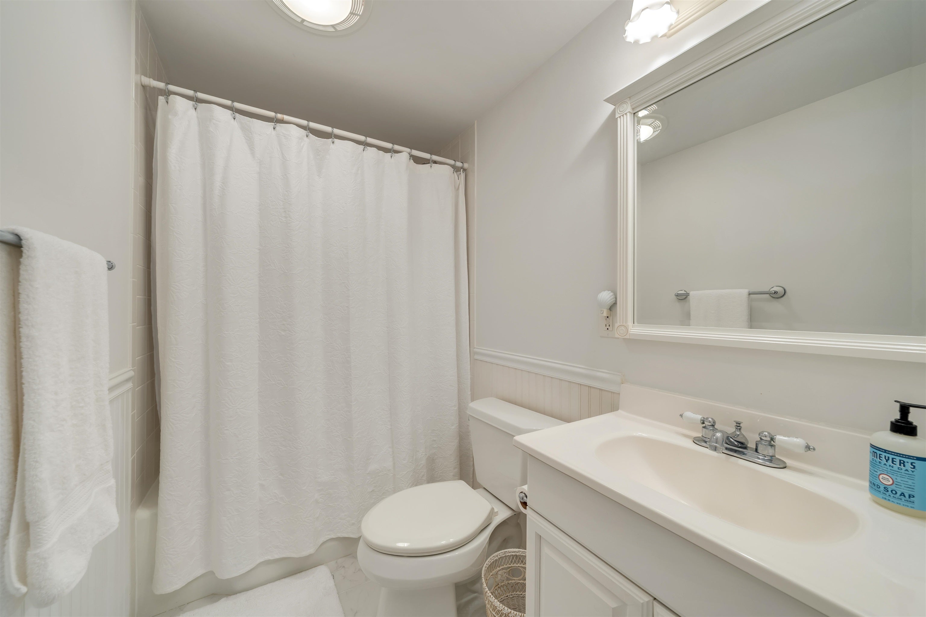 Stone Harbor, New Jersey, 08247, United States, 3 Bedrooms Bedrooms, ,2 BathroomsBathrooms,Residential,Active,1952622