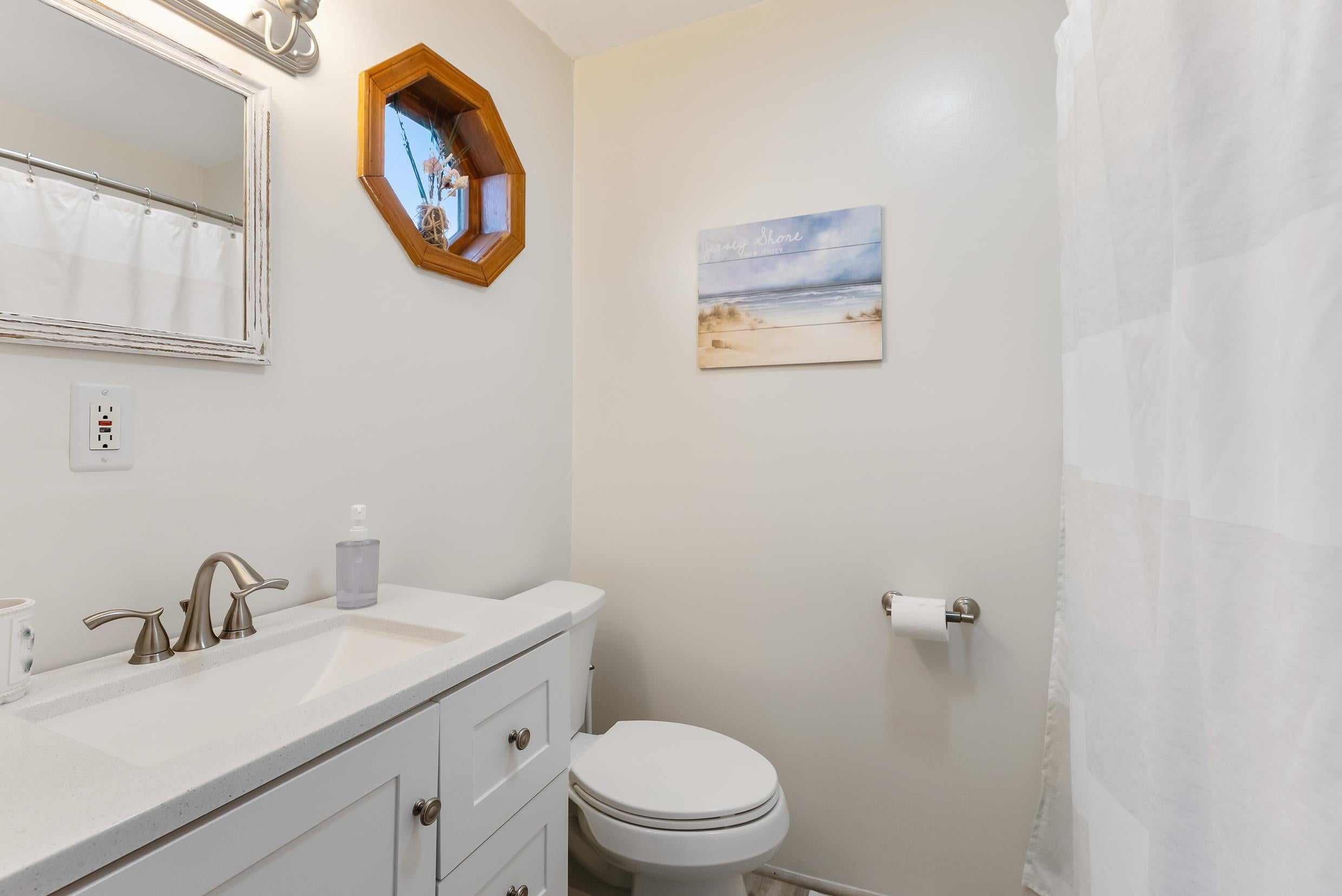 Wildwood Crest, New Jersey, 08260, United States, 4 Bedrooms Bedrooms, ,4 BathroomsBathrooms,Residential,Active,1993657