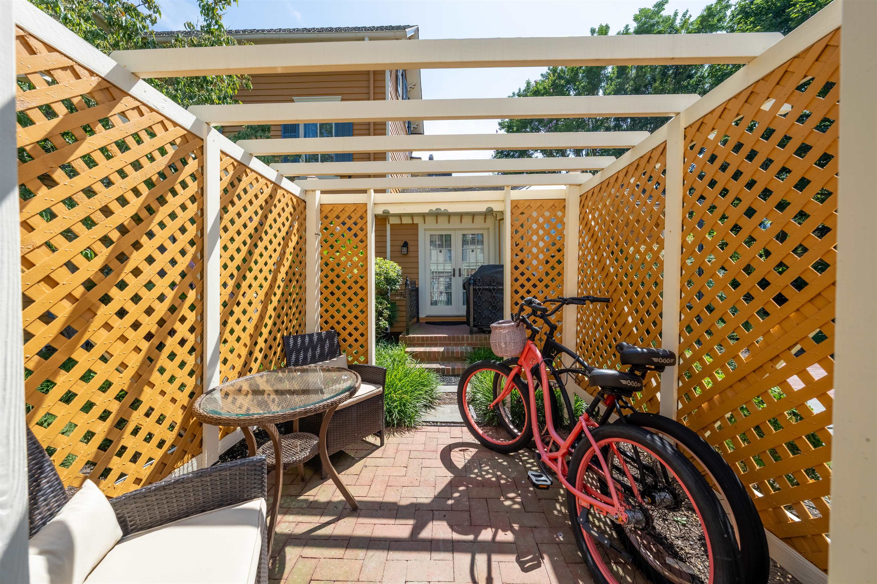 Cape May, New Jersey, 08204, United States, 4 Bedrooms Bedrooms, ,4 BathroomsBathrooms,Residential,Active,1889029