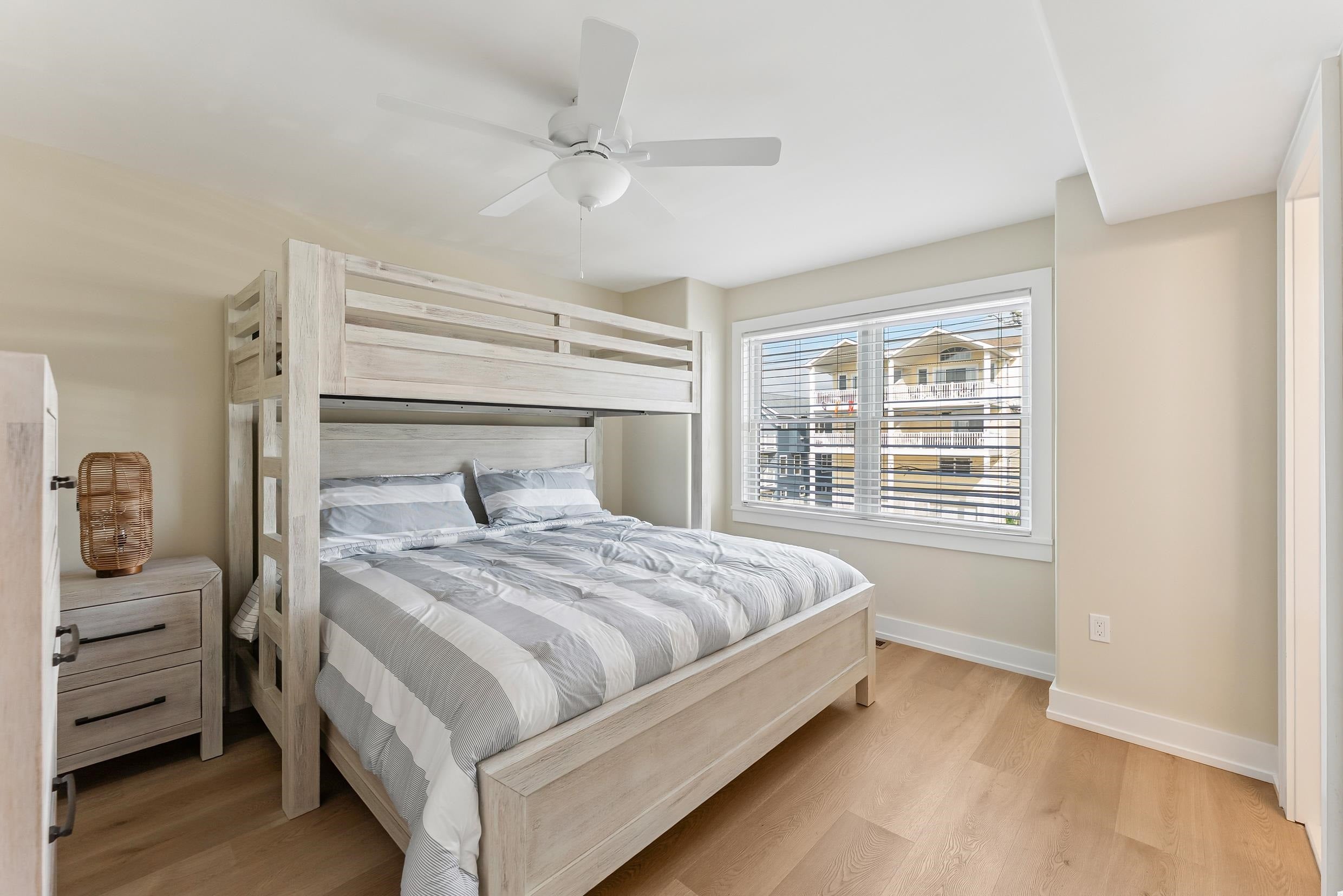 Sea Isle City, New Jersey, 08243, United States, 5 Bedrooms Bedrooms, ,5 BathroomsBathrooms,Residential,Pending,1993637