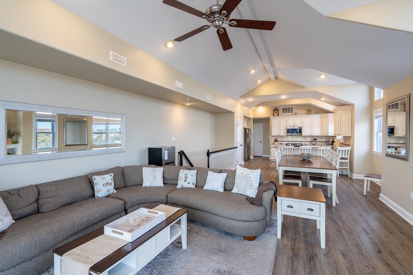 Sea Isle City, New Jersey, 08243, United States, 7 Bedrooms Bedrooms, ,5 BathroomsBathrooms,Residential,Pending,1993611