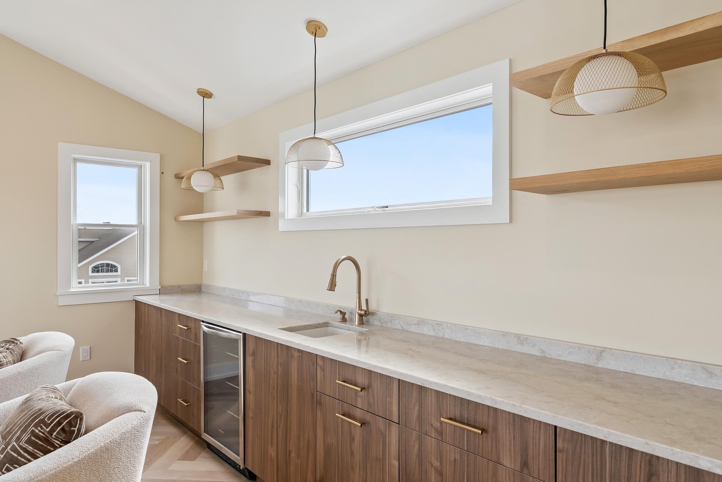 Sea Isle City, New Jersey, 08243, United States, 5 Bedrooms Bedrooms, ,5 BathroomsBathrooms,Residential,Pending,1993637