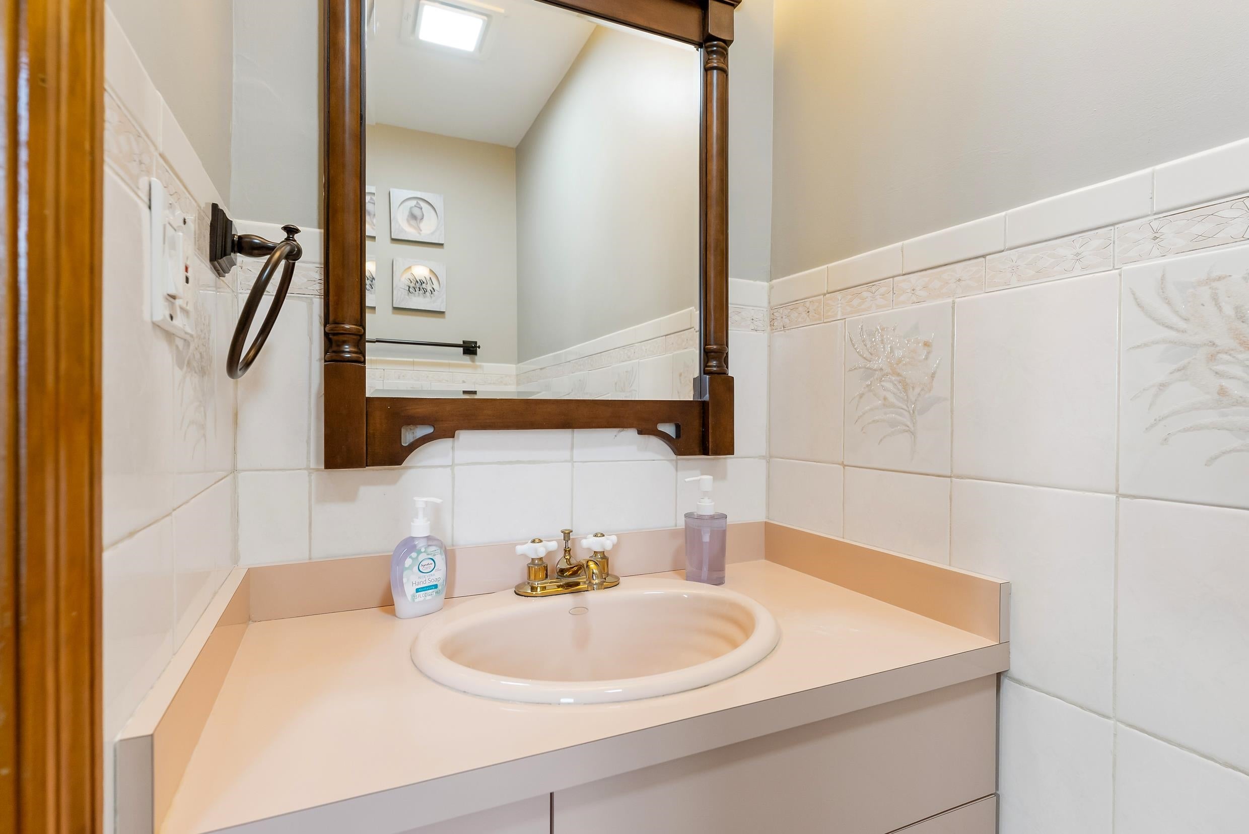 Wildwood Crest, New Jersey, 08260, United States, 4 Bedrooms Bedrooms, ,4 BathroomsBathrooms,Residential,Active,1993657