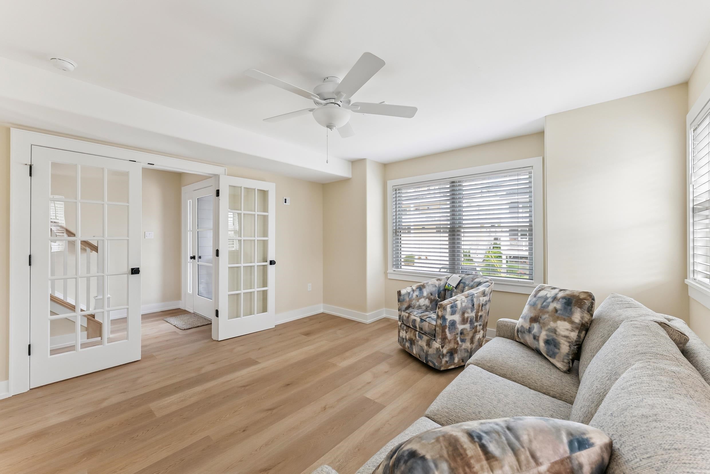 Sea Isle City, New Jersey, 08243, United States, 5 Bedrooms Bedrooms, ,5 BathroomsBathrooms,Residential,Pending,1993637