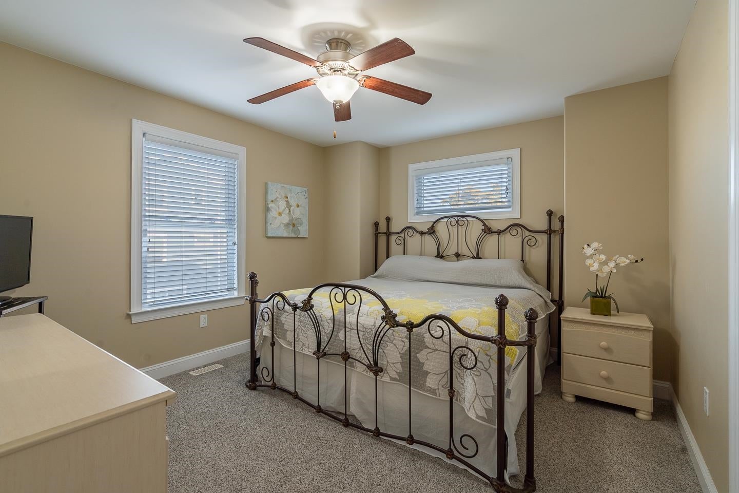 Sea Isle City, New Jersey, 08243, United States, 7 Bedrooms Bedrooms, ,5 BathroomsBathrooms,Residential,Pending,1993611