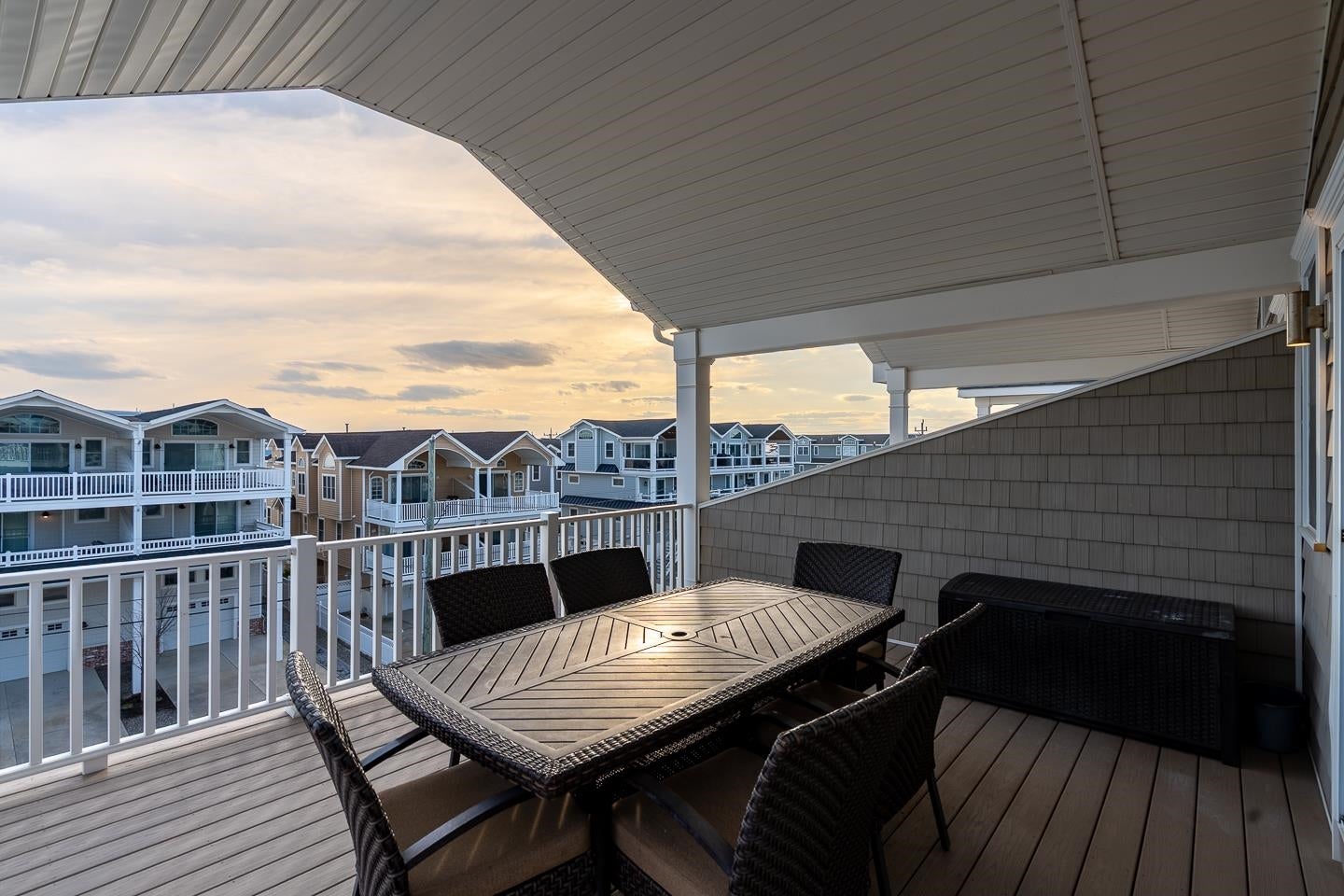 Sea Isle City, New Jersey, 08243, United States, 7 Bedrooms Bedrooms, ,5 BathroomsBathrooms,Residential,Pending,1993611