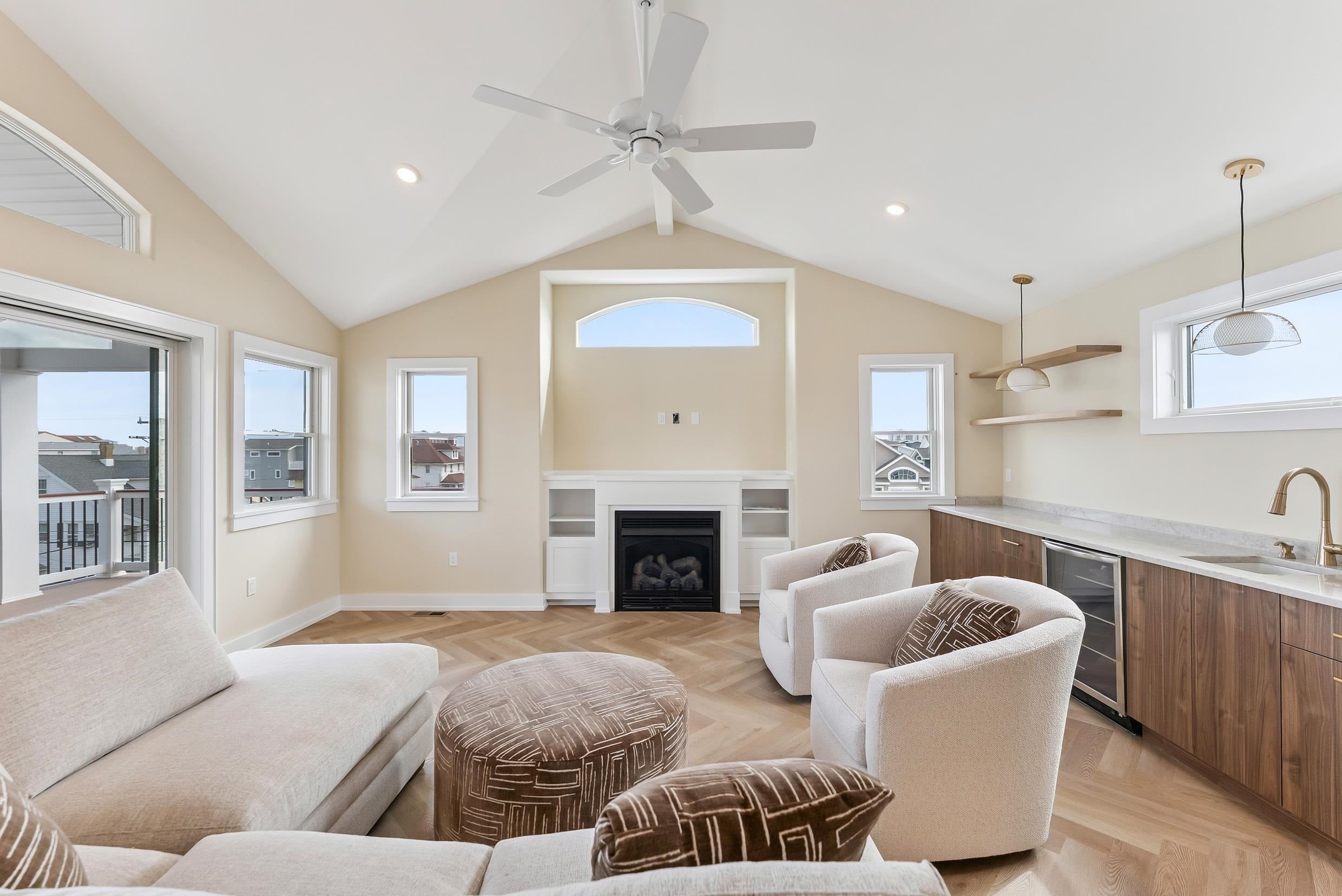 Sea Isle City, New Jersey, 08243, United States, 5 Bedrooms Bedrooms, ,5 BathroomsBathrooms,Residential,Pending,1993637