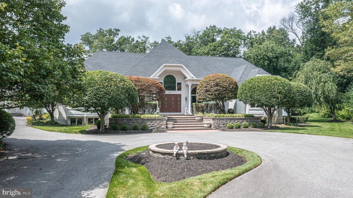 Moorestown, New Jersey, 08057, United States, 5 Bedrooms Bedrooms, ,7 BathroomsBathrooms,Residential,Active,1898011
