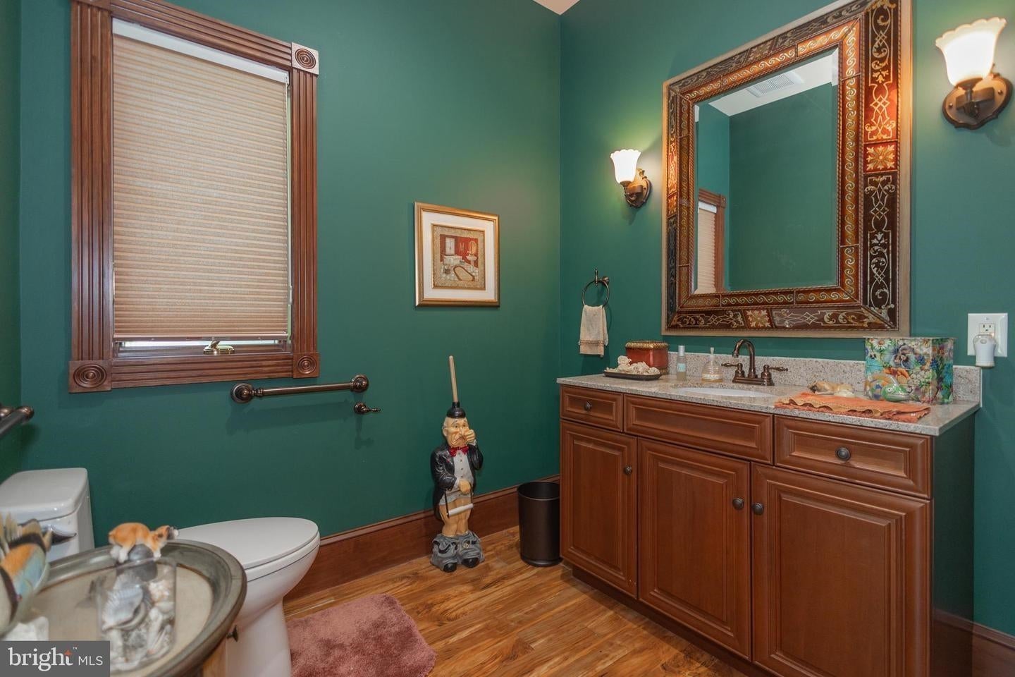 Moorestown, New Jersey, 08057, United States, 5 Bedrooms Bedrooms, ,7 BathroomsBathrooms,Residential,Active,1898011