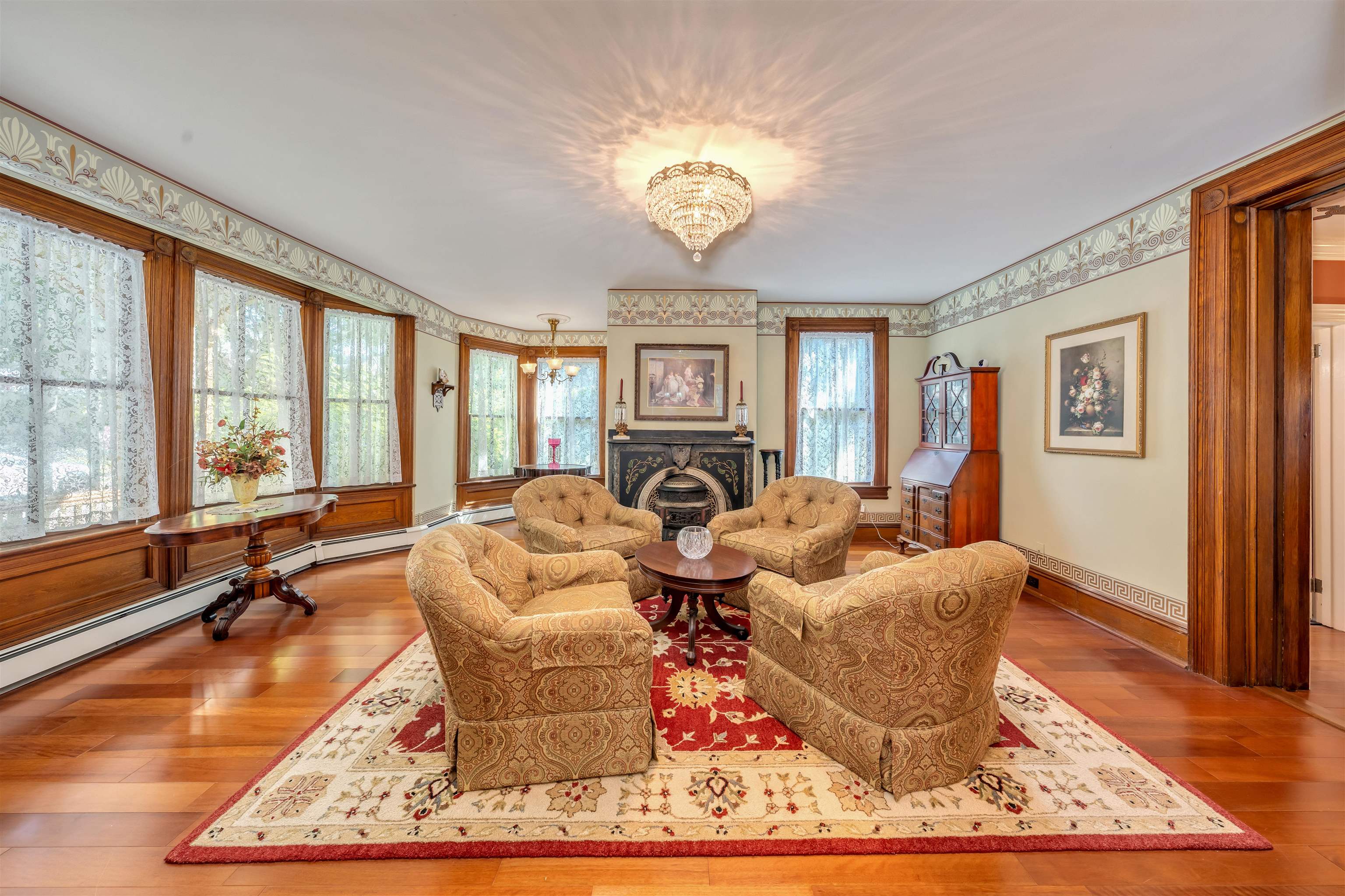 Cape May, New Jersey, 08204, United States, 4 Bedrooms Bedrooms, ,4 BathroomsBathrooms,Residential,Active,1889029