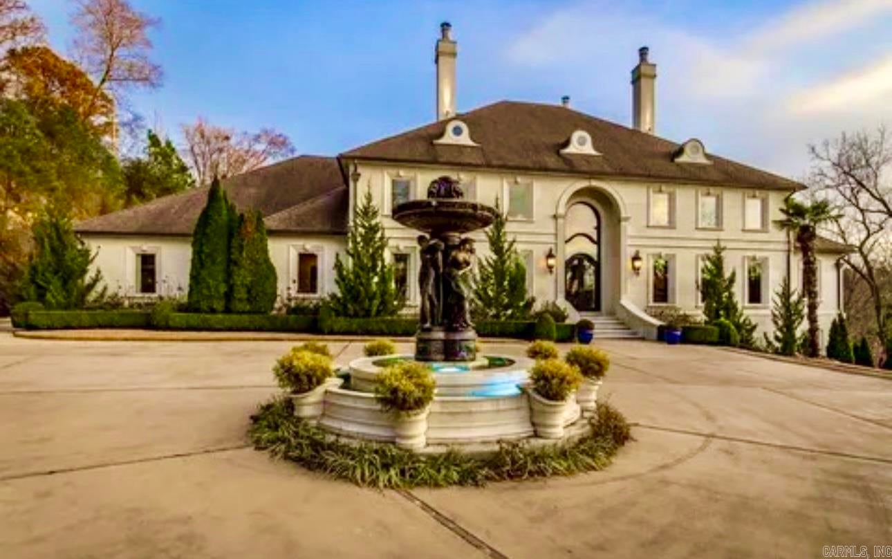 North Little Rock, Arkansas, 72116, United States, 5 Bedrooms Bedrooms, ,8 BathroomsBathrooms,Residential,Active,1810515