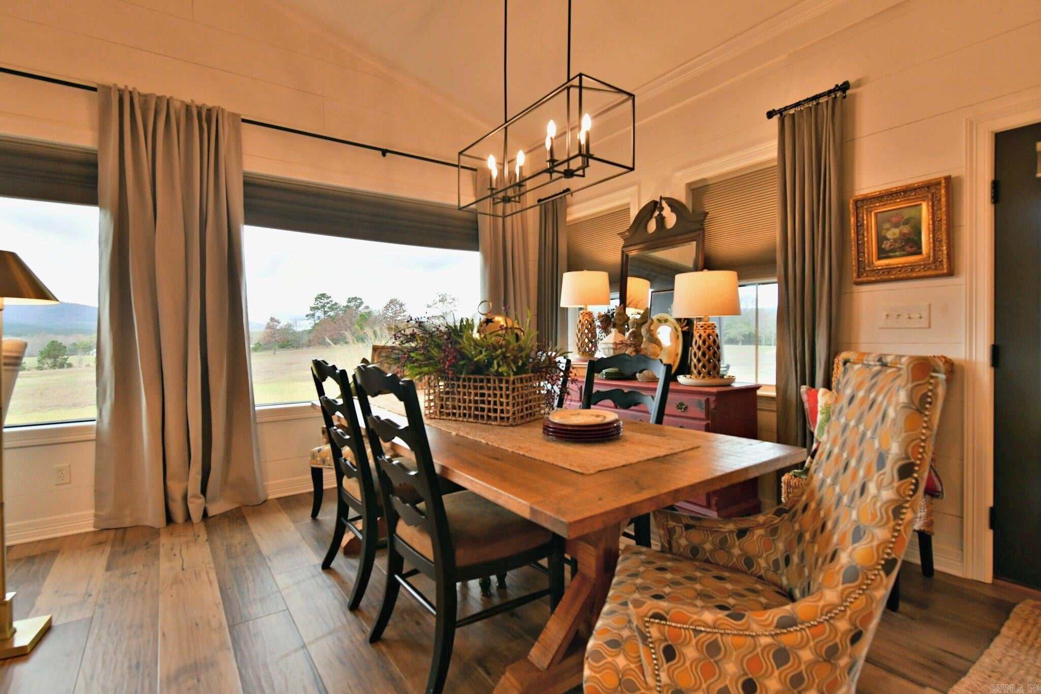 Mena, Arkansas, 71953, United States, 3 Bedrooms Bedrooms, ,3 BathroomsBathrooms,Residential,Active,1998755