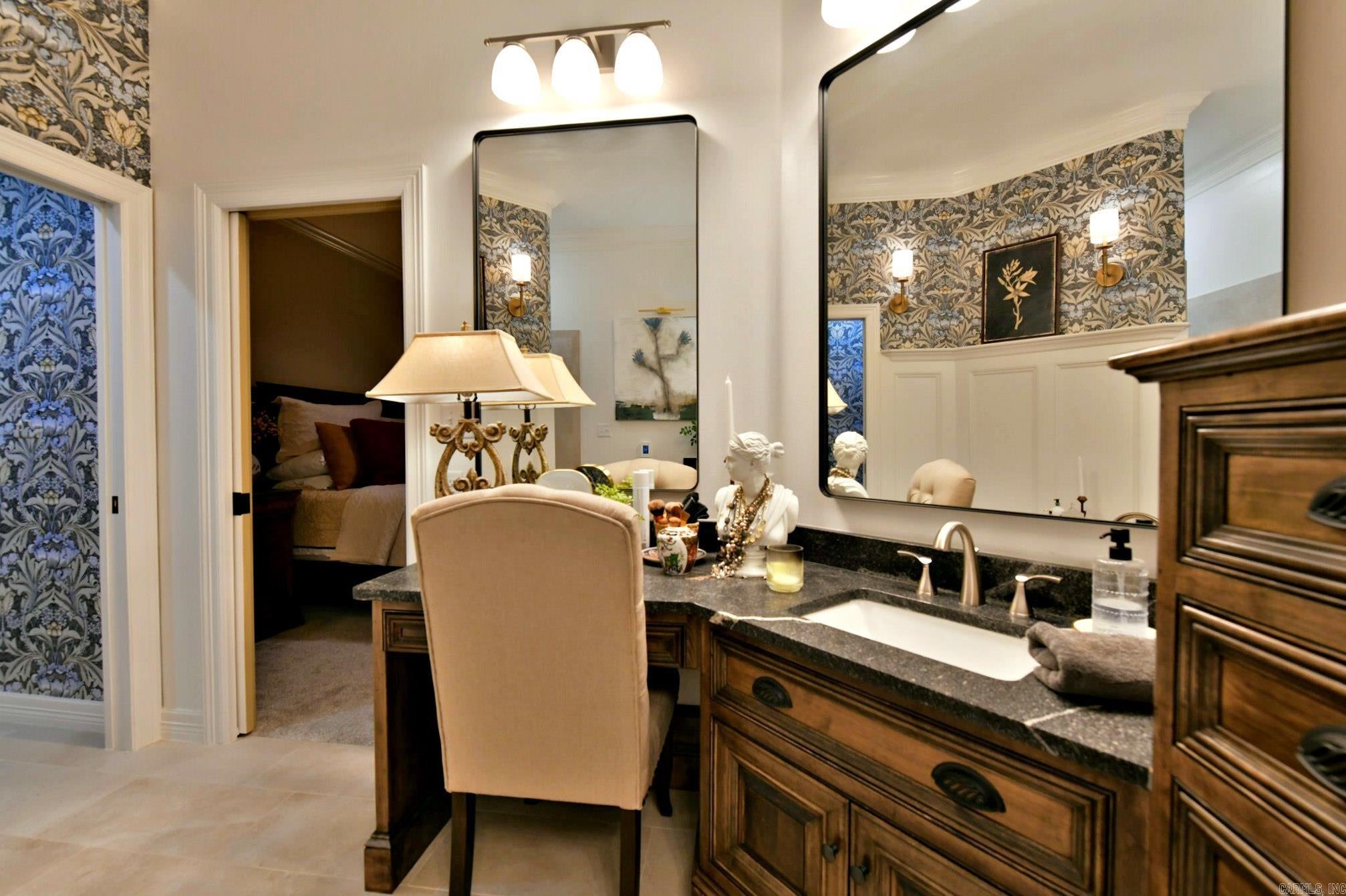 Mena, Arkansas, 71953, United States, 3 Bedrooms Bedrooms, ,3 BathroomsBathrooms,Residential,Active,1998755