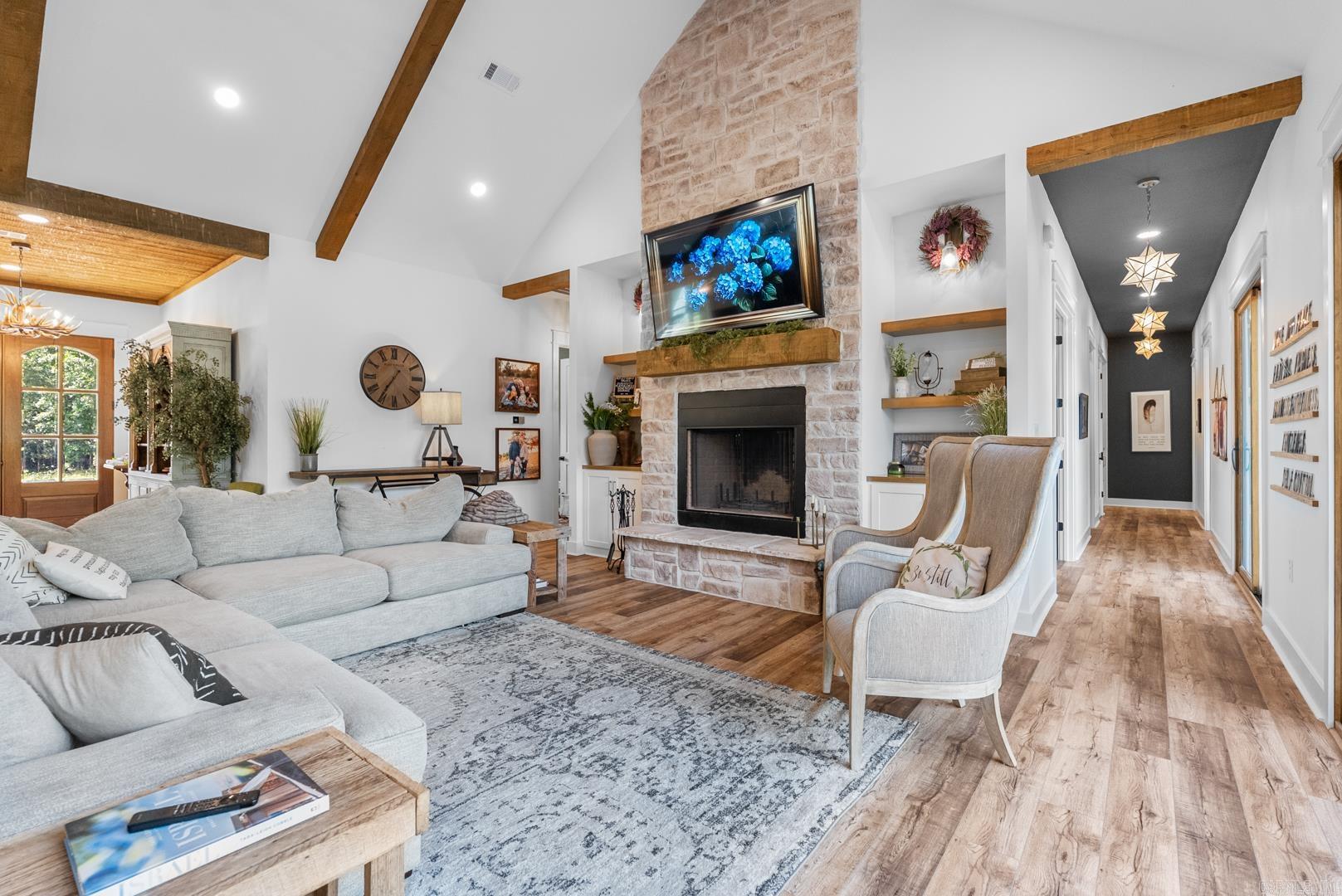 Conway, Arkansas, 72034, United States, ,6 BathroomsBathrooms,Residential,Active,1839450