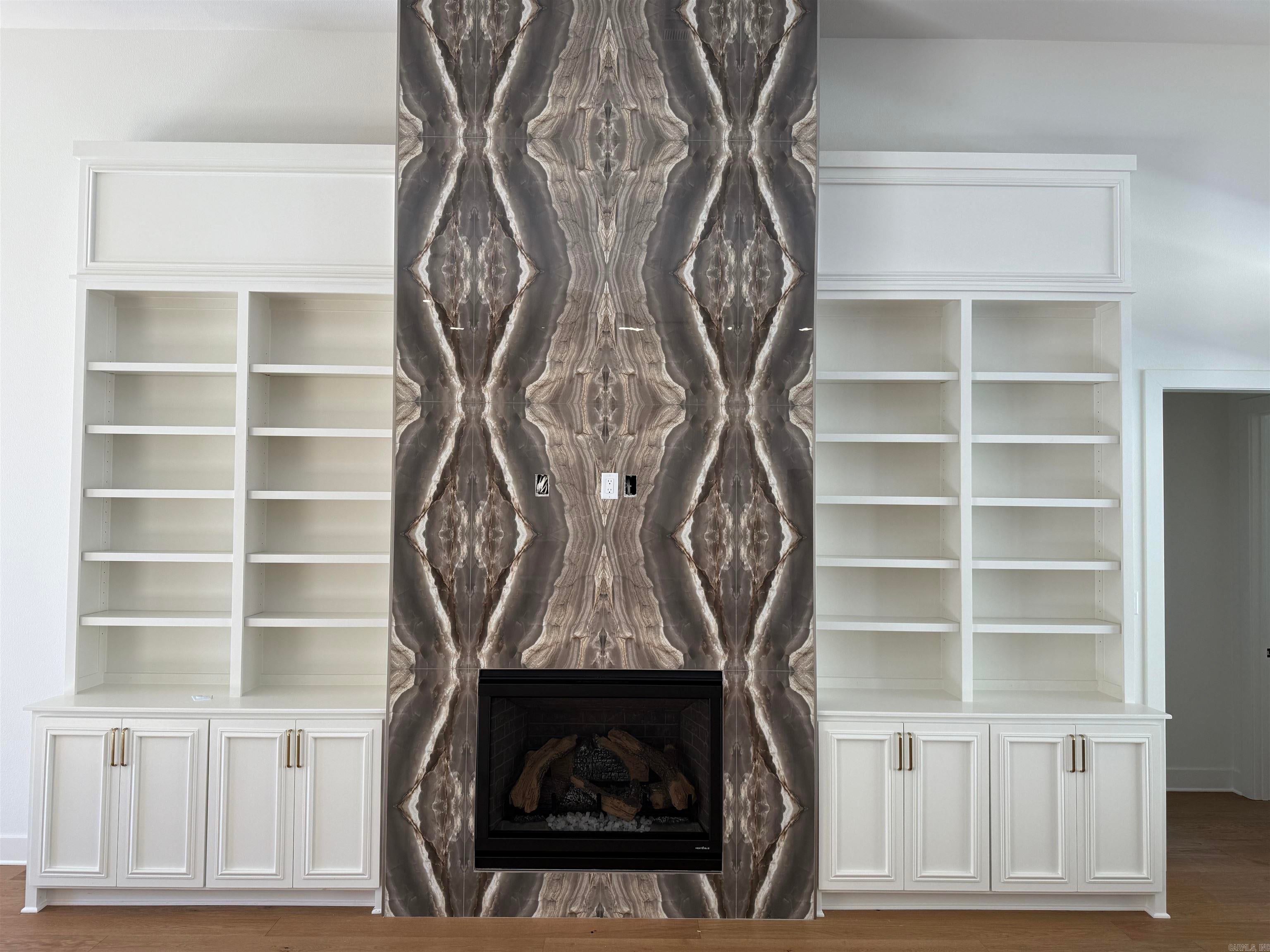 Little Rock, Arkansas, 72223, United States, 5 Bedrooms Bedrooms, ,5 BathroomsBathrooms,Residential,Active,1894548