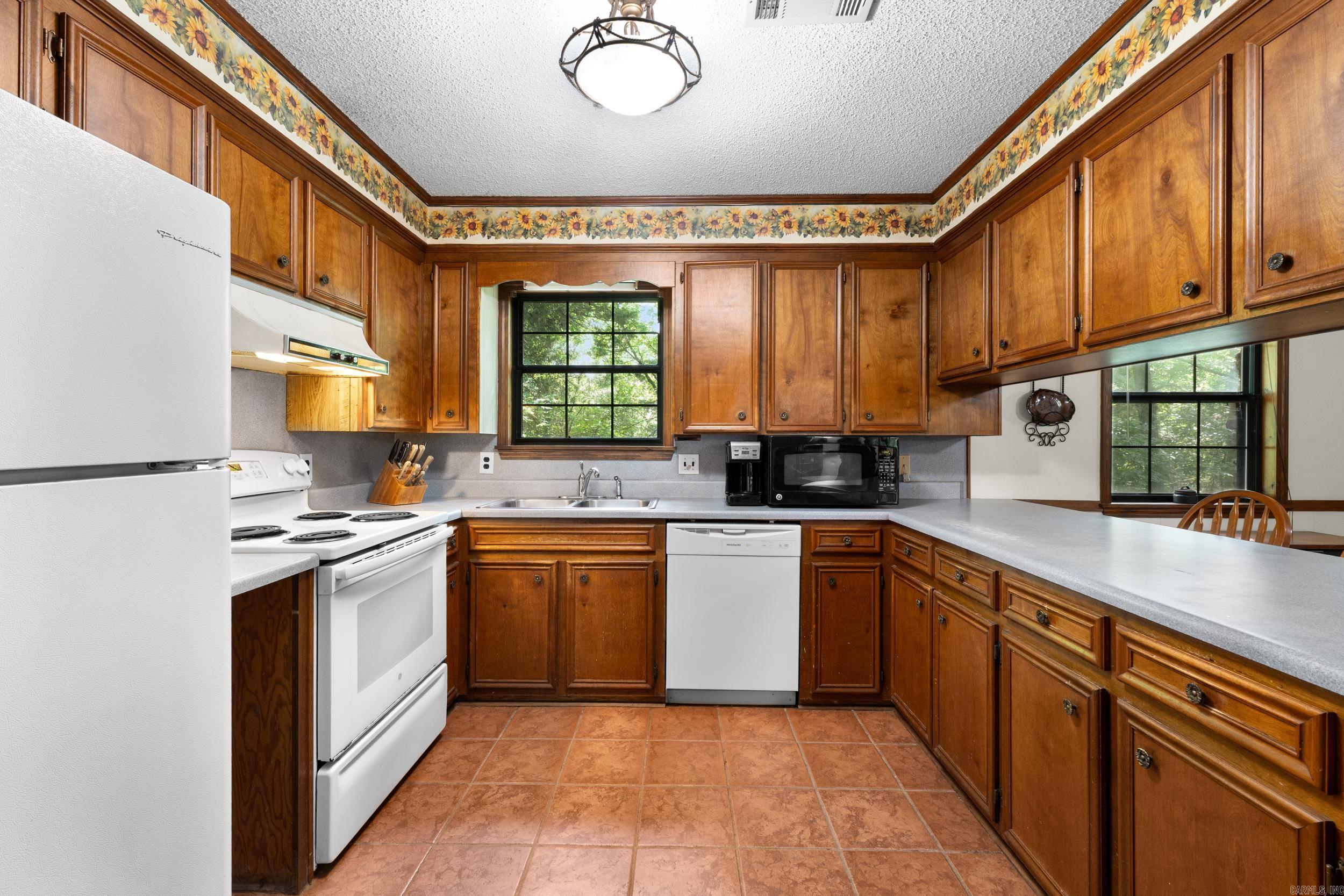 Greenbrier, Arkansas, 72058, United States, 3 Bedrooms Bedrooms, ,2 BathroomsBathrooms,Residential,Active,2051960