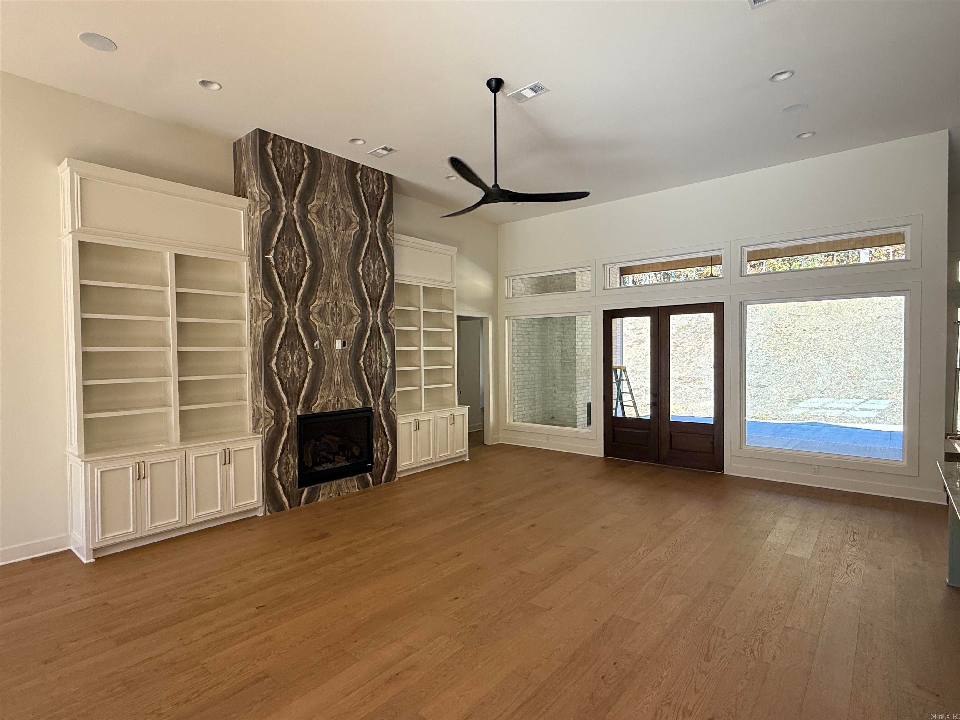 Little Rock, Arkansas, 72223, United States, 5 Bedrooms Bedrooms, ,5 BathroomsBathrooms,Residential,Active,1894548