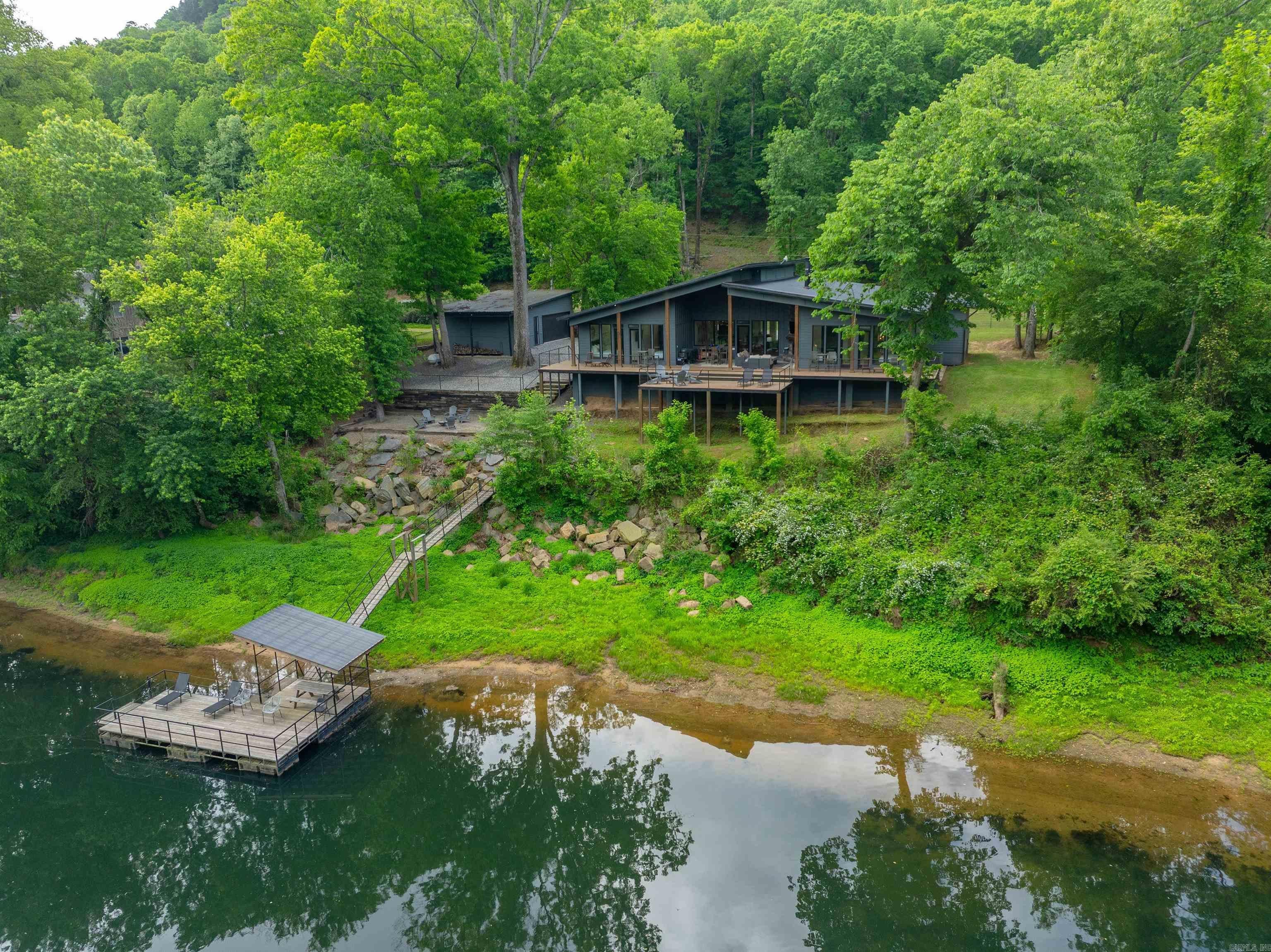 Heber Springs, Arkansas, 72543, United States, 4 Bedrooms Bedrooms, ,6 BathroomsBathrooms,Residential,Active,2045791