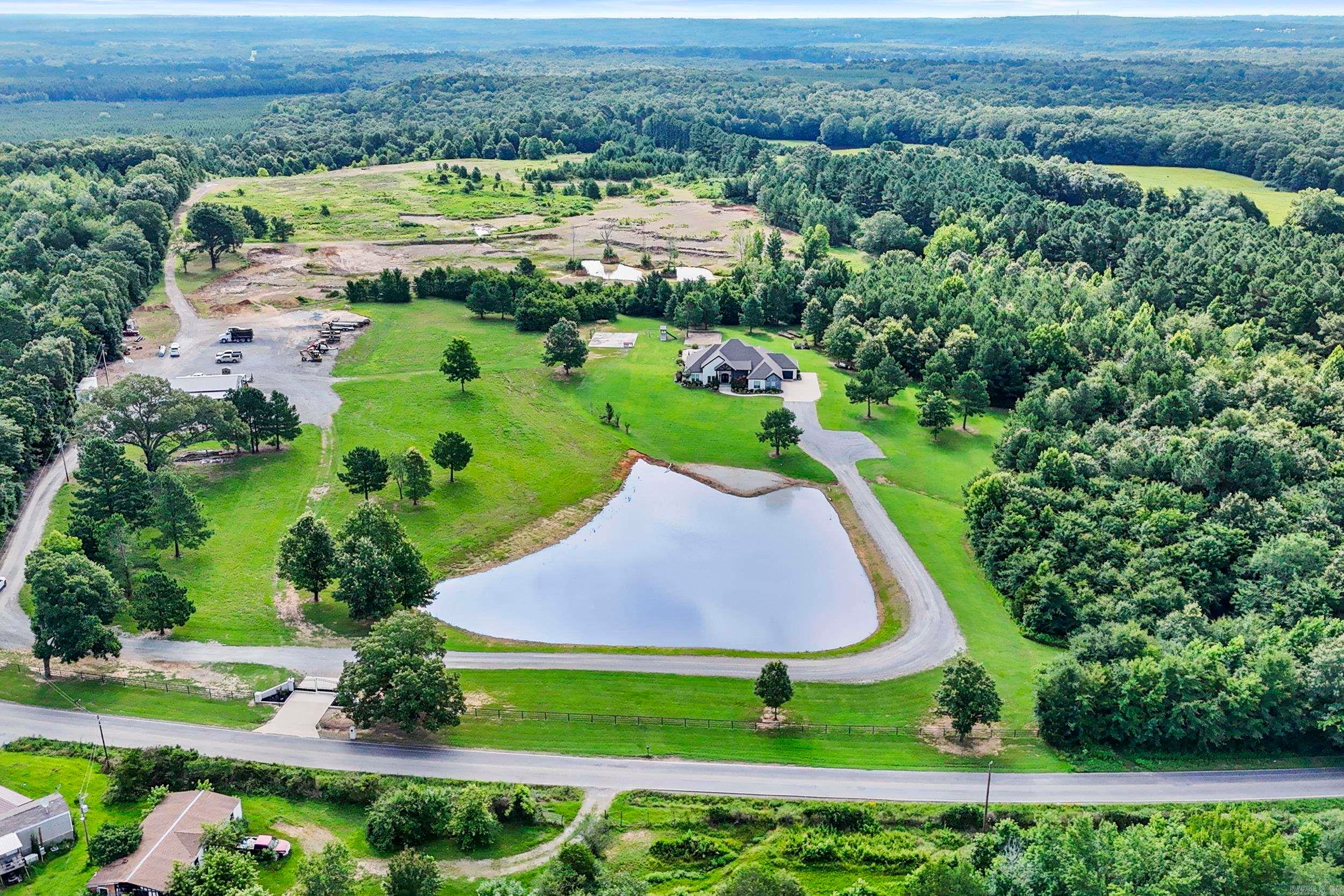 Searcy, Arkansas, 72143, United States, 3 Bedrooms Bedrooms, ,3 BathroomsBathrooms,Residential,Pending,1994980