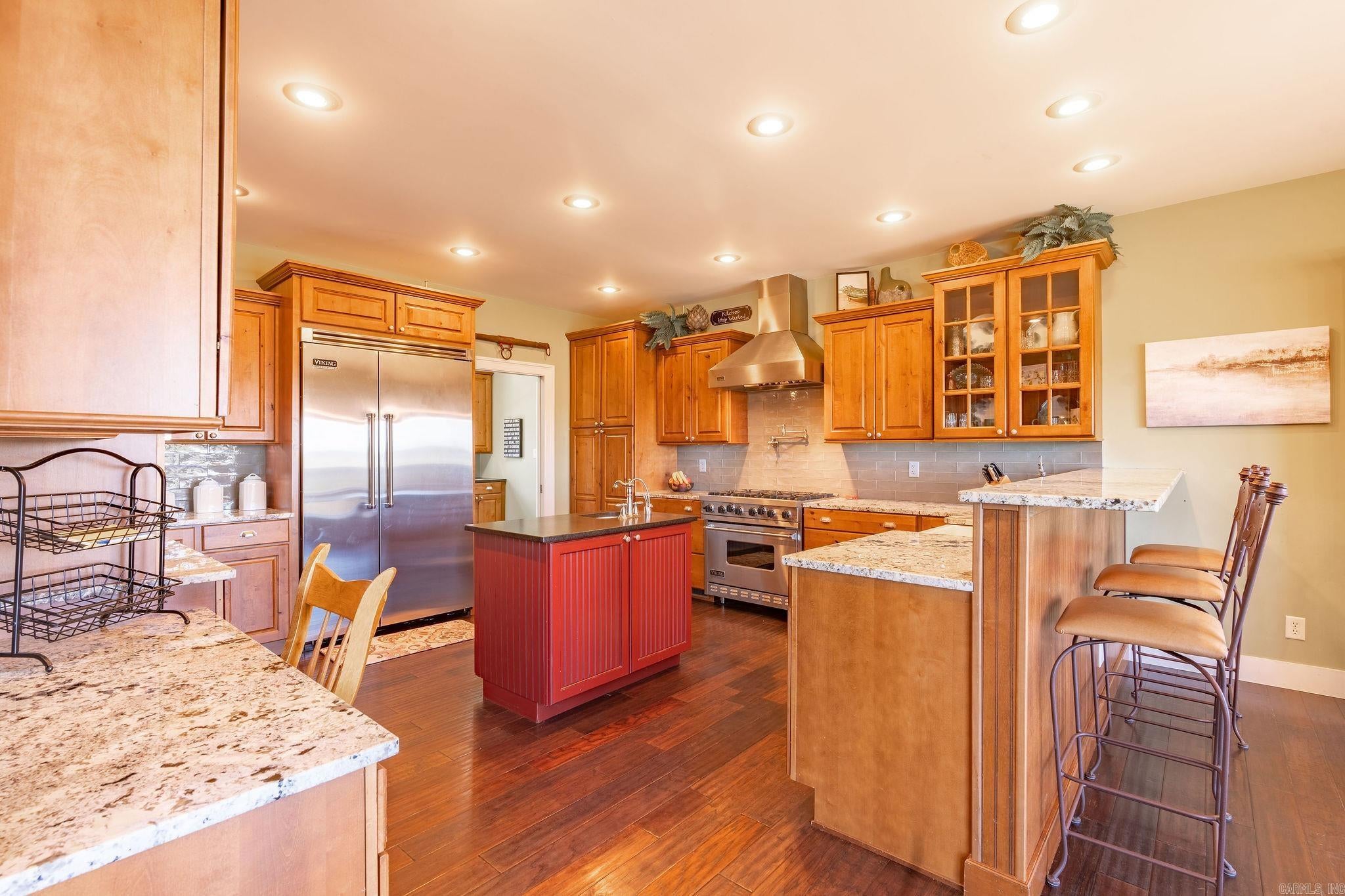 Greers Ferry, Arkansas, 72067, United States, 4 Bedrooms Bedrooms, ,4 BathroomsBathrooms,Residential,Active,1898024