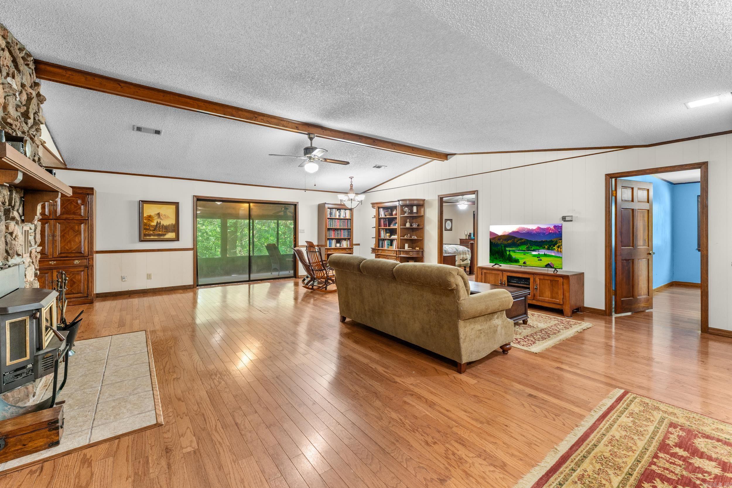 Greenbrier, Arkansas, 72058, United States, 3 Bedrooms Bedrooms, ,2 BathroomsBathrooms,Residential,Active,2051960