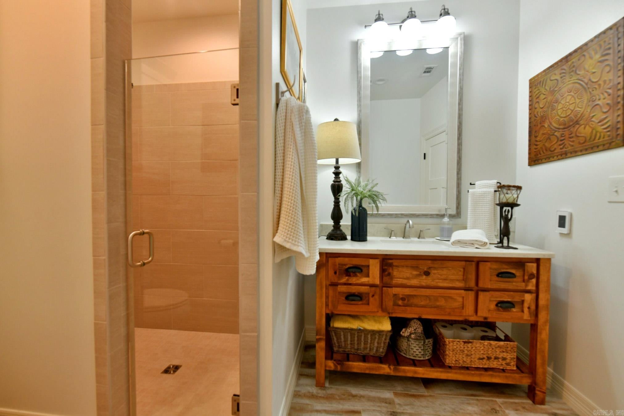 Mena, Arkansas, 71953, United States, 3 Bedrooms Bedrooms, ,3 BathroomsBathrooms,Residential,Active,1998755