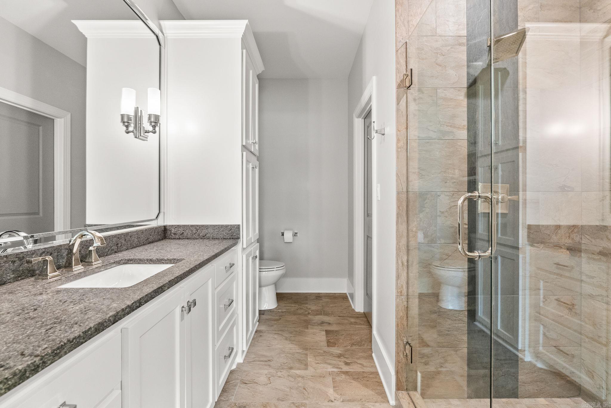 Little Rock, Arkansas, 72211, United States, ,6 BathroomsBathrooms,Residential,Active,1860286