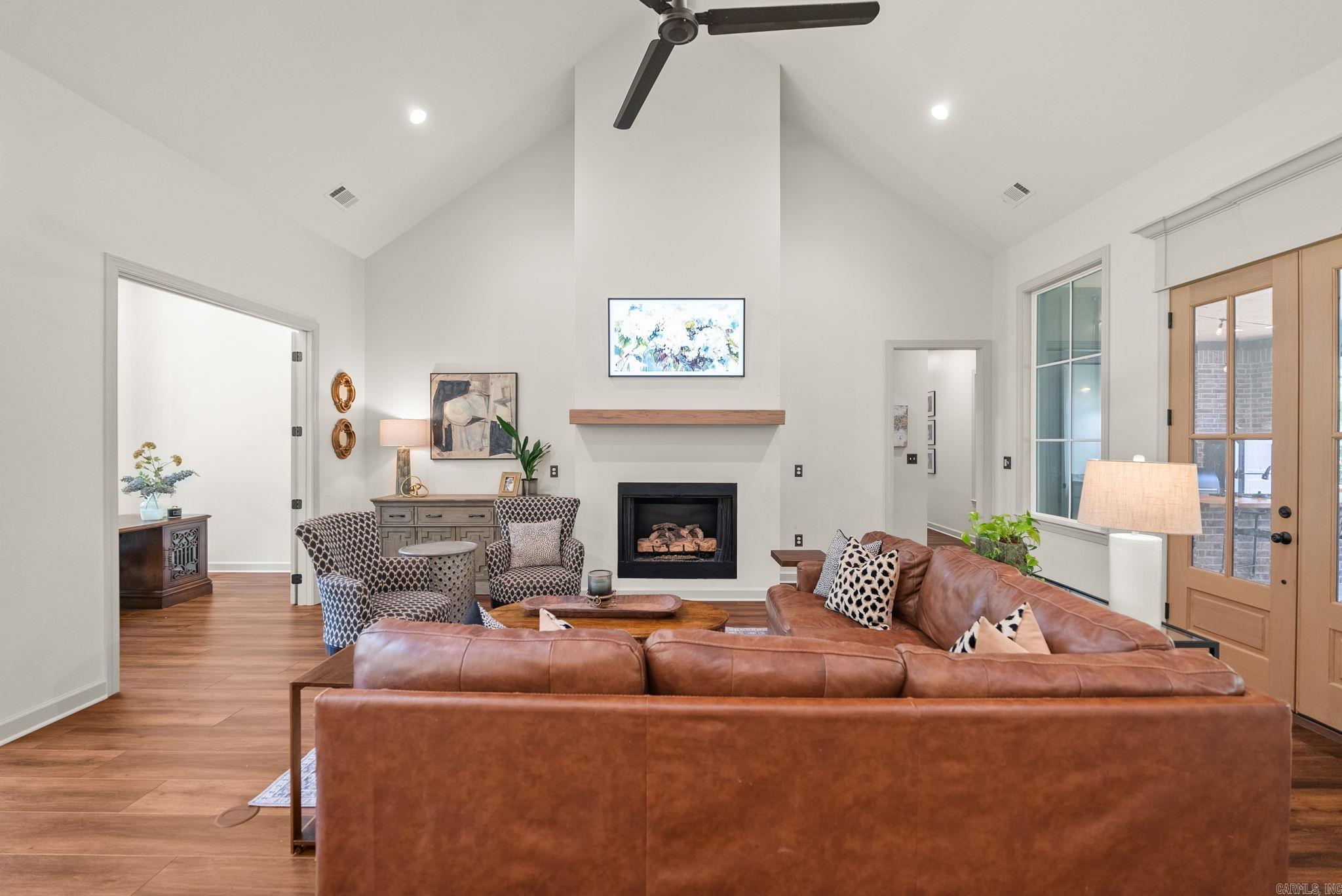 Greenbrier, Arkansas, 72058, United States, 4 Bedrooms Bedrooms, ,5 BathroomsBathrooms,Residential,Active,1954427