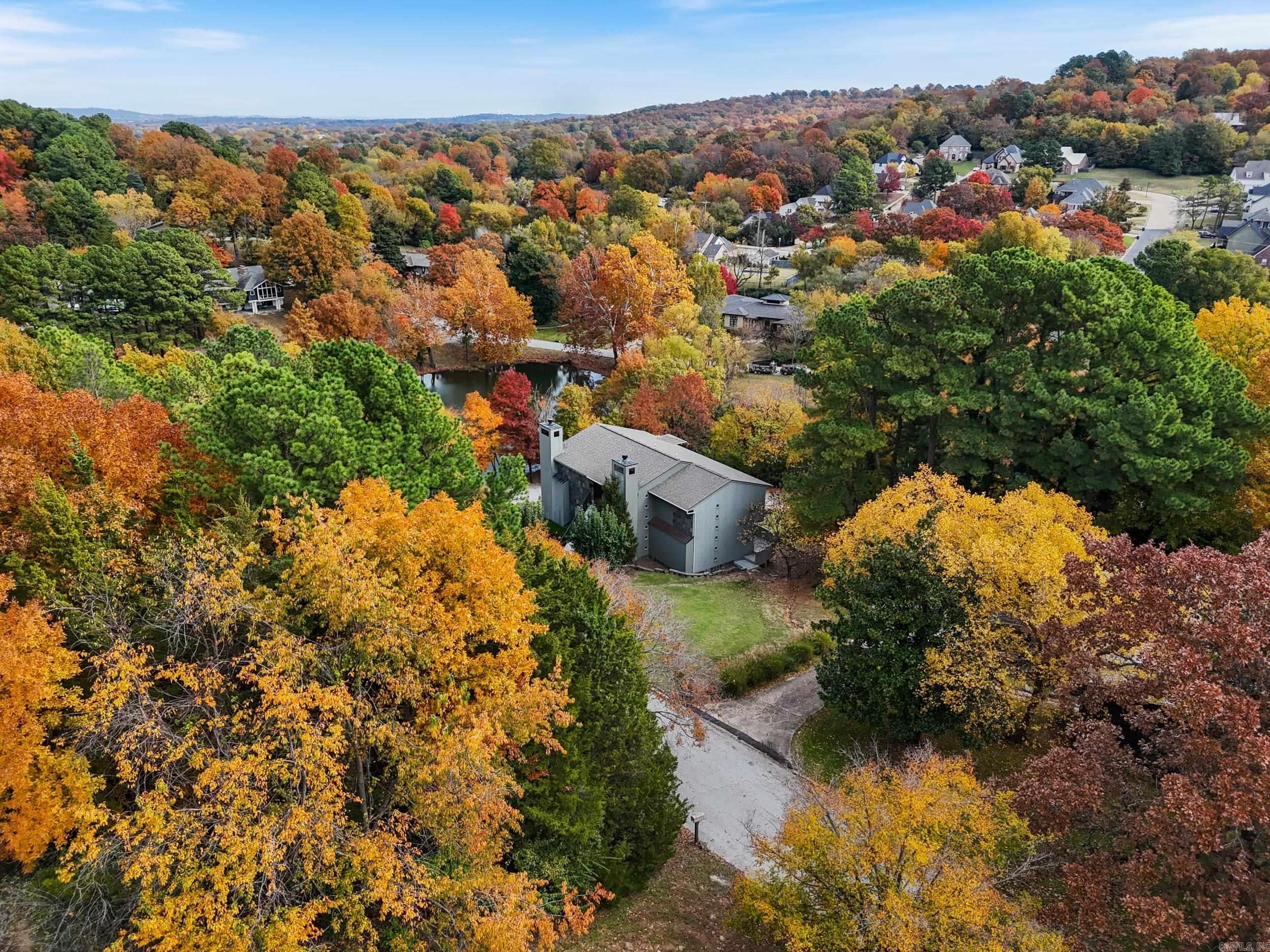 Fayetteville, Arkansas, 72703, United States, 4 Bedrooms Bedrooms, ,3 BathroomsBathrooms,Residential,Active,2007010