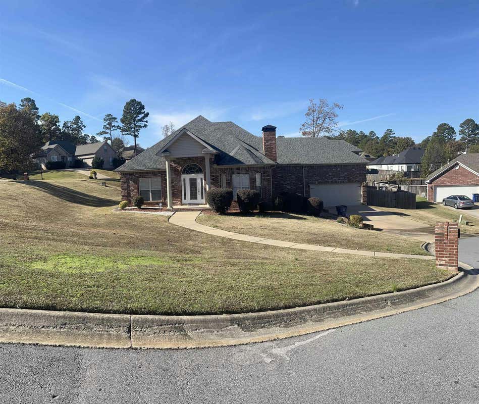 1 SHADY CV, MAUMELLE, AR 72113, photo 1 of 15