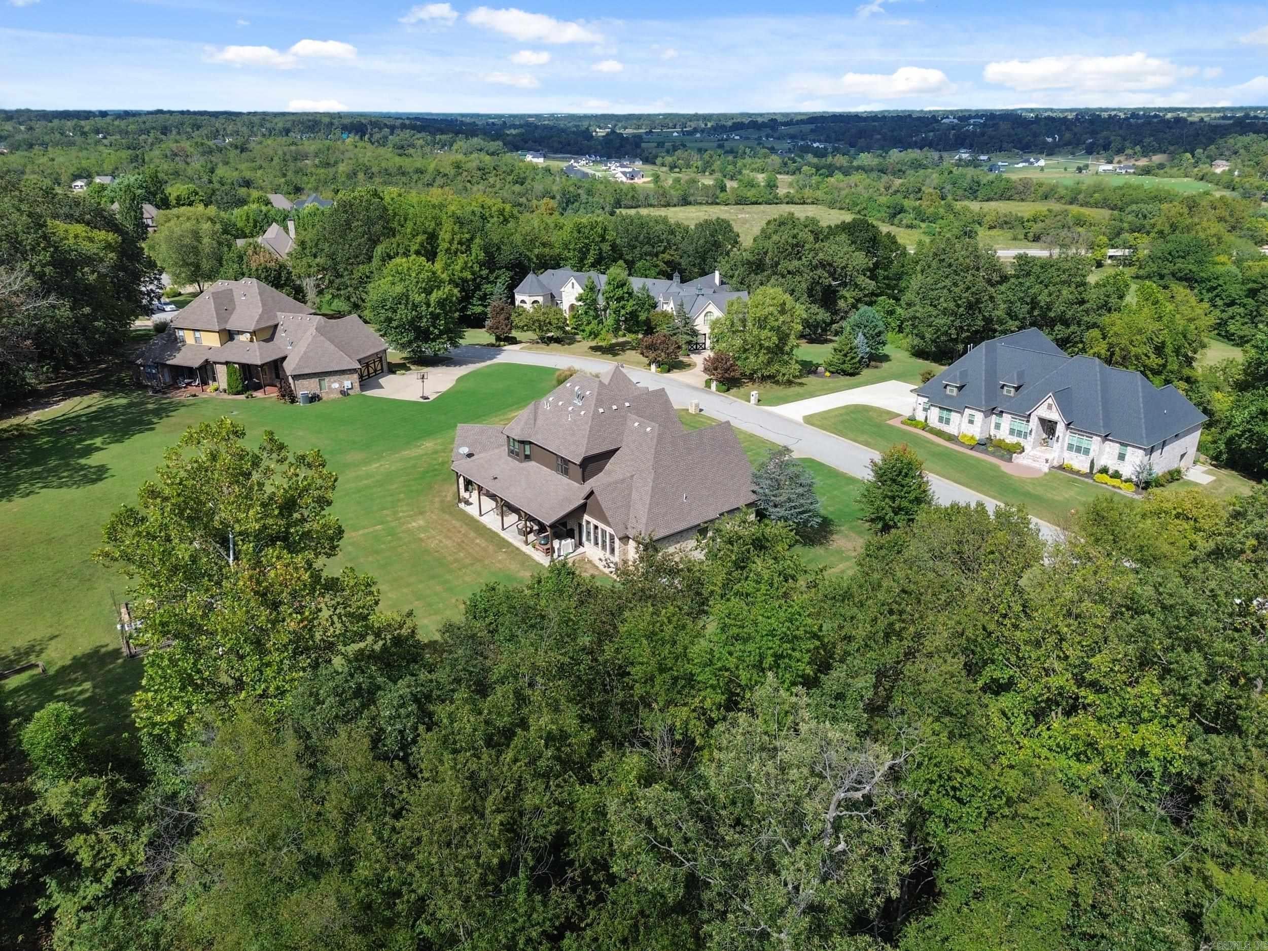 Bentonville, Arkansas, 72713, United States, 4 Bedrooms Bedrooms, ,5 BathroomsBathrooms,Residential,Active,1985867