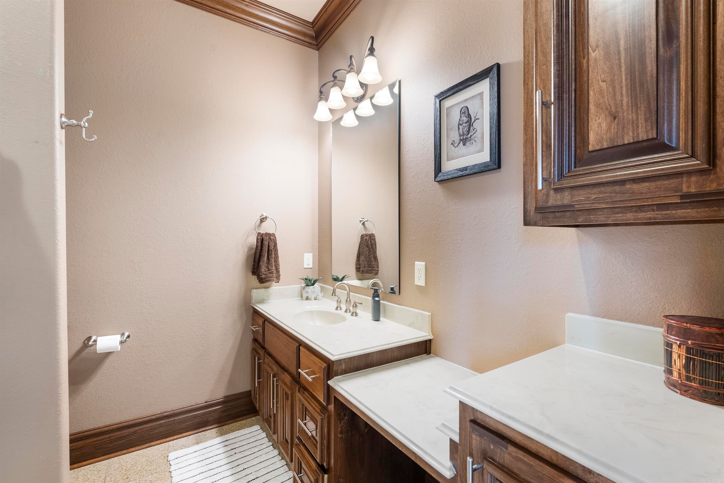 Conway, Arkansas, 72034, United States, ,5 BathroomsBathrooms,Residential,Active,1863501