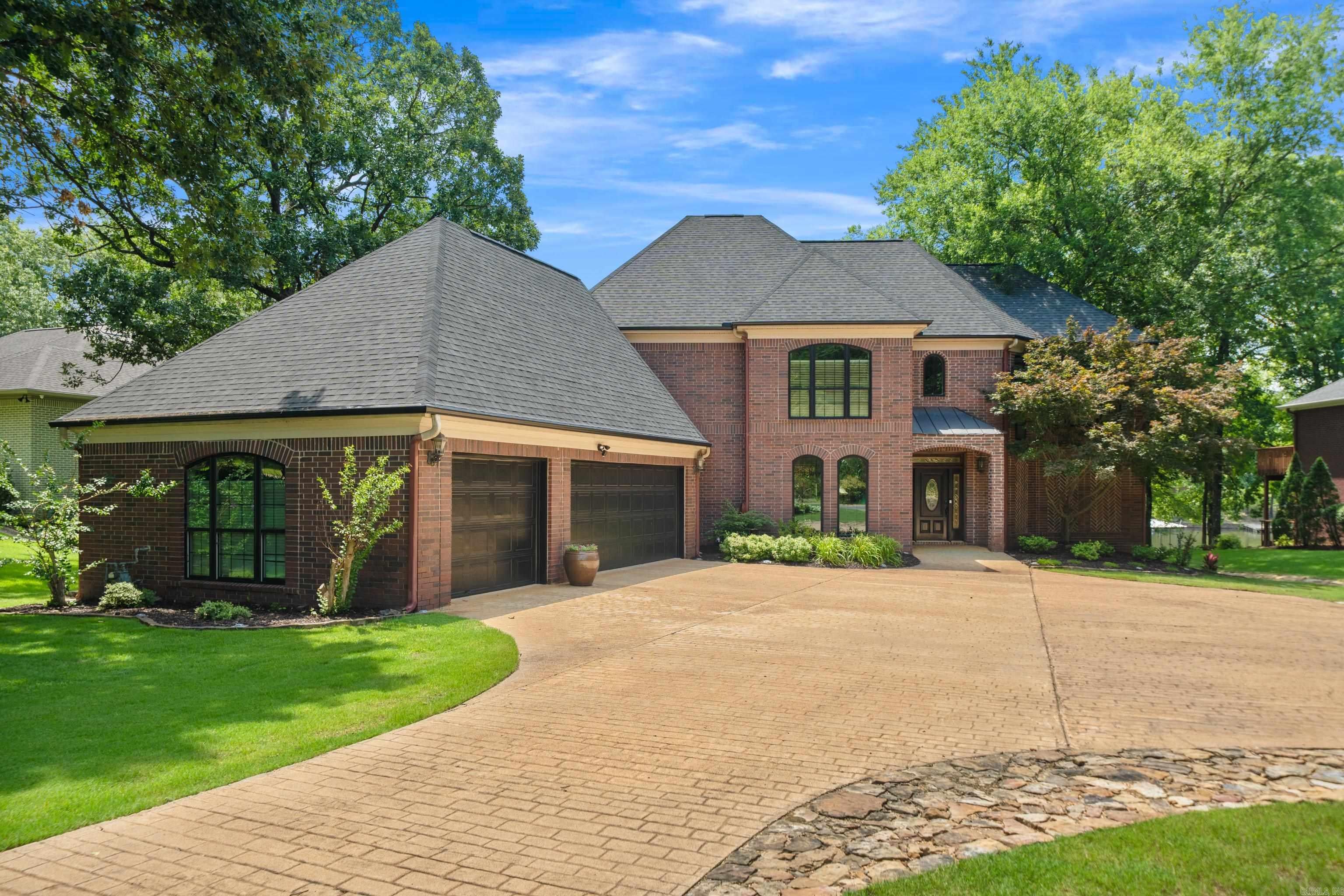 Hot Springs, Arkansas, 71913, United States, 5 Bedrooms Bedrooms, ,5 BathroomsBathrooms,Residential,Active,1920263