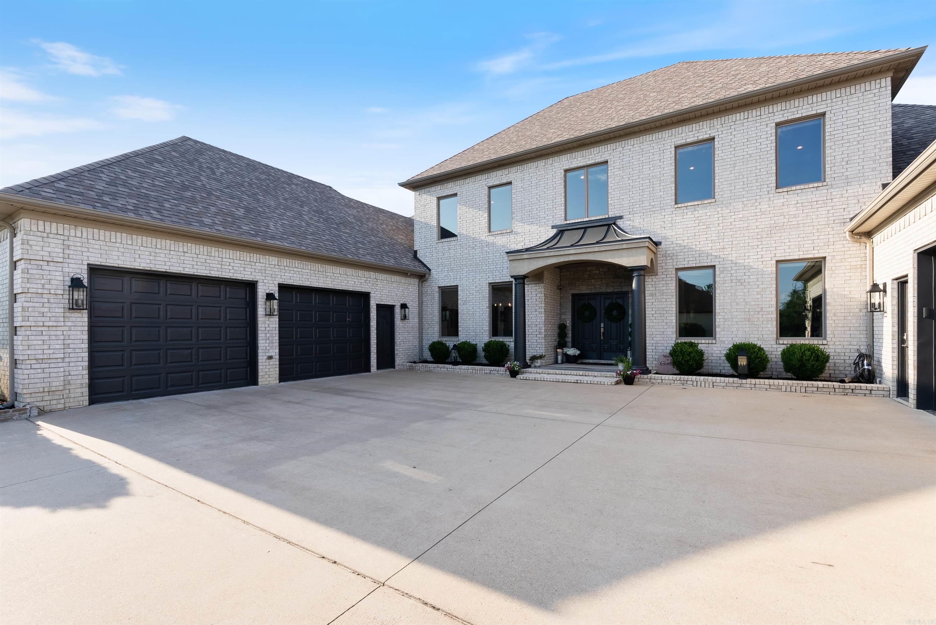 Conway, Arkansas, 72034, United States, ,5 BathroomsBathrooms,Residential,Active,1863501