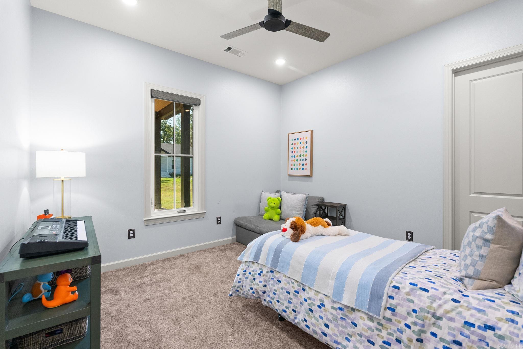 Greenbrier, Arkansas, 72058, United States, 4 Bedrooms Bedrooms, ,5 BathroomsBathrooms,Residential,Active,1954427