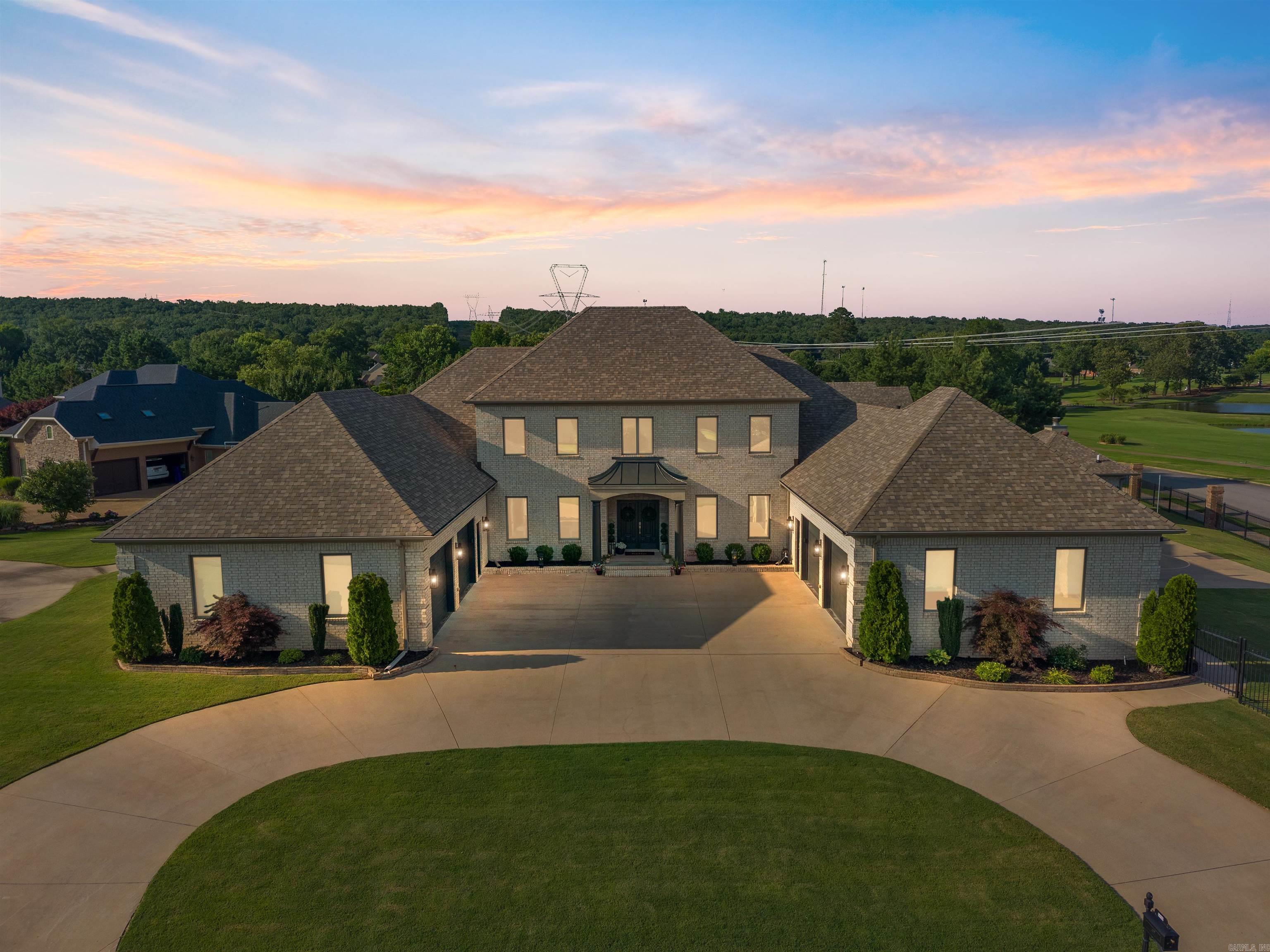 Conway, Arkansas, 72034, United States, ,5 BathroomsBathrooms,Residential,Active,1863501