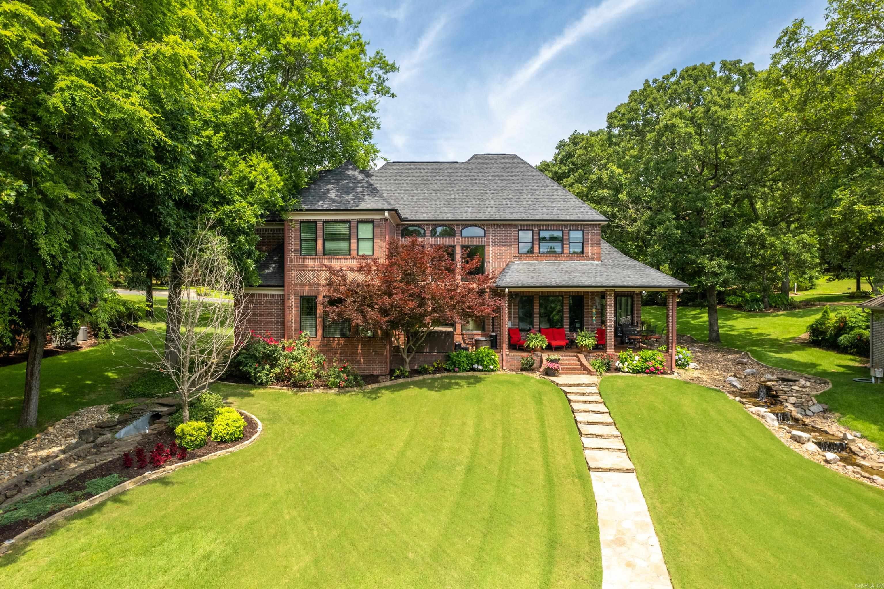 Hot Springs, Arkansas, 71913, United States, 5 Bedrooms Bedrooms, ,5 BathroomsBathrooms,Residential,Active,1990038
