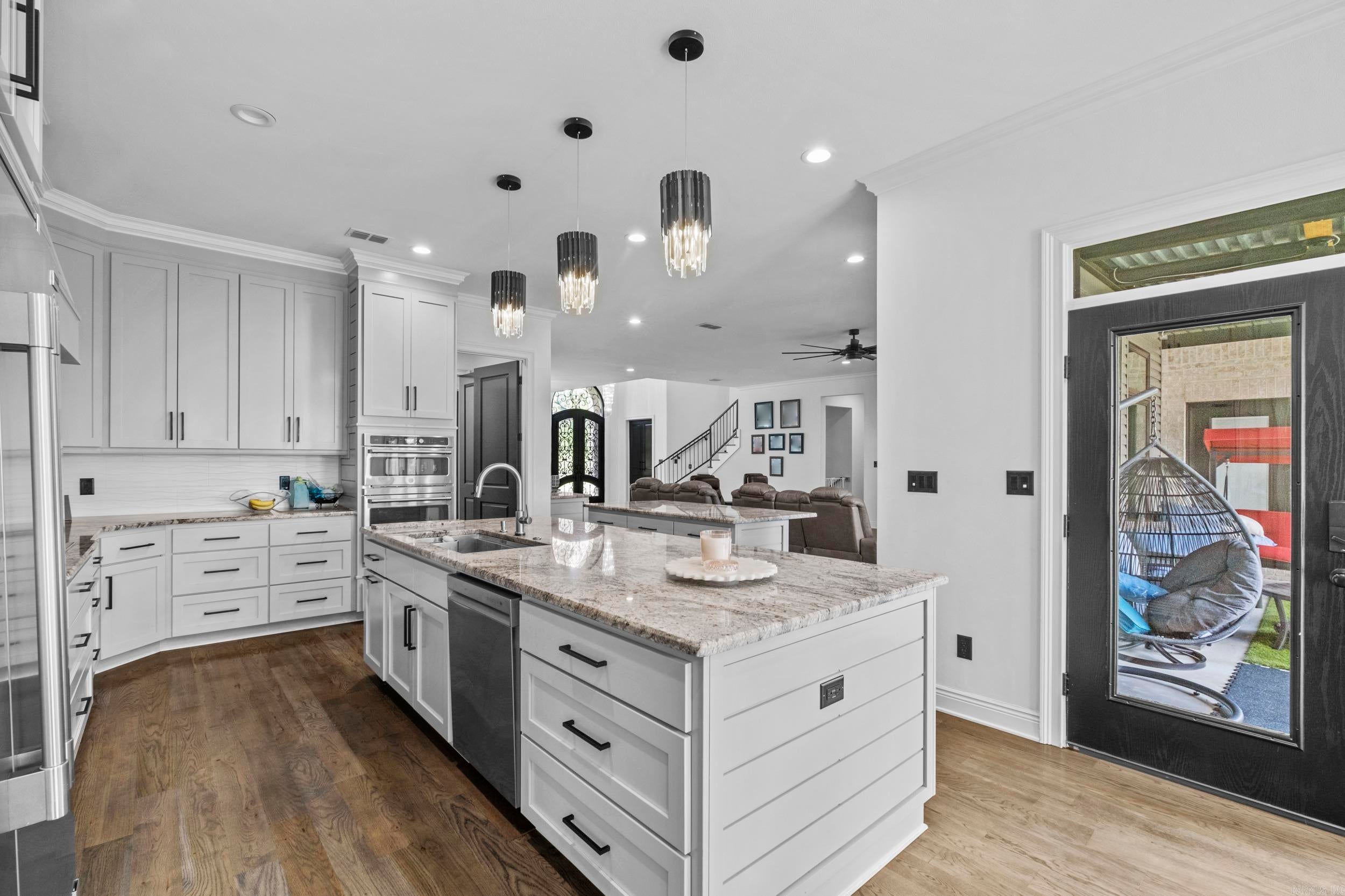 Searcy, Arkansas, 72143, United States, 6 Bedrooms Bedrooms, ,7 BathroomsBathrooms,Residential,Active,2008743